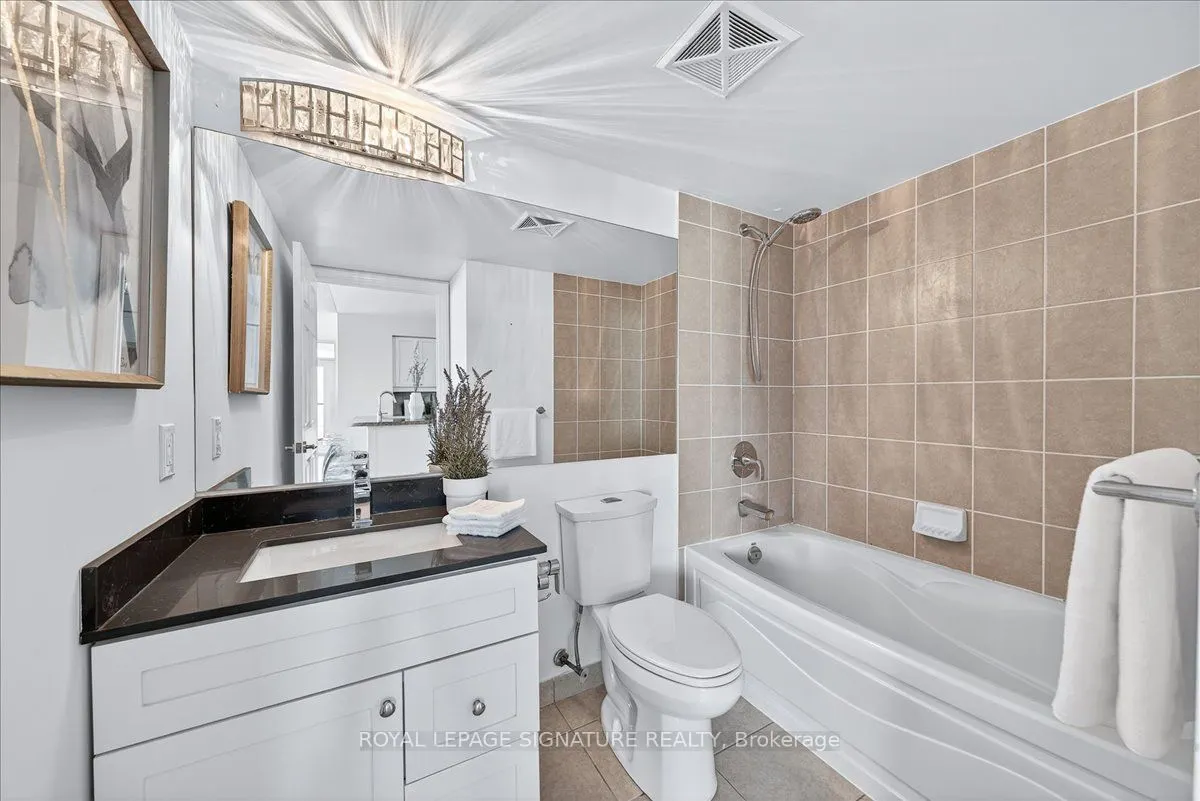 25 Greenview Avenue, #1520