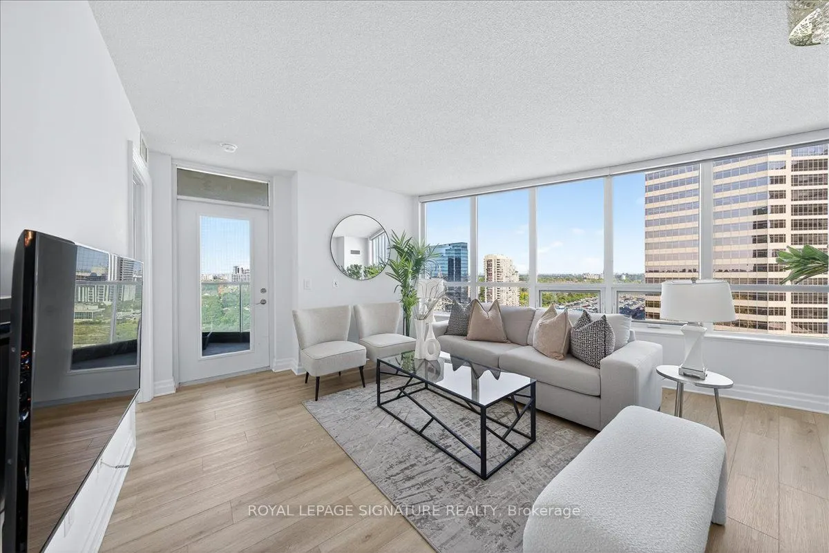 25 Greenview Avenue, #1520