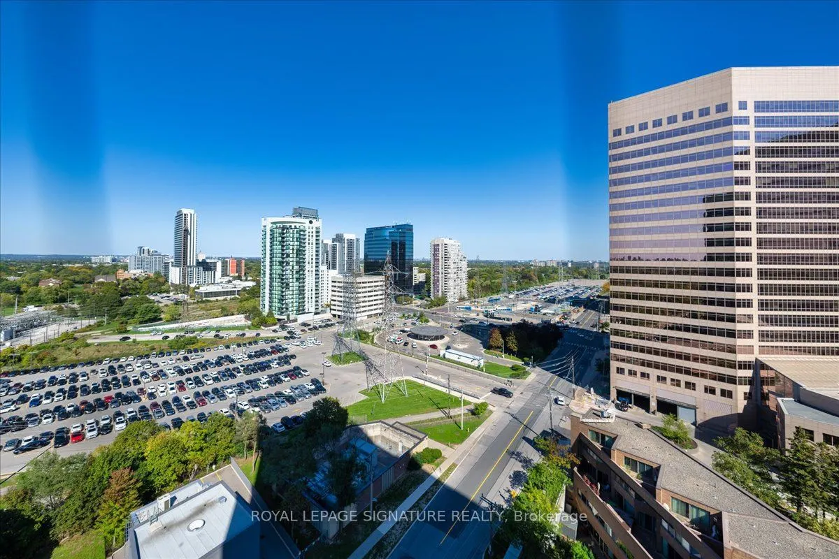 25 Greenview Avenue, #1520