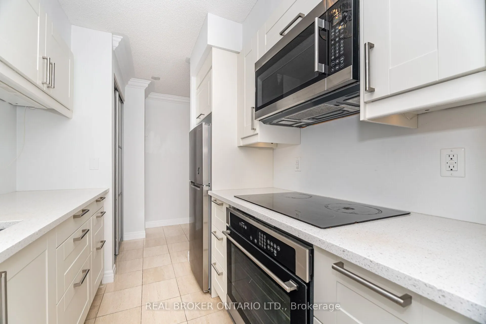 50 Lombard Street, #2301