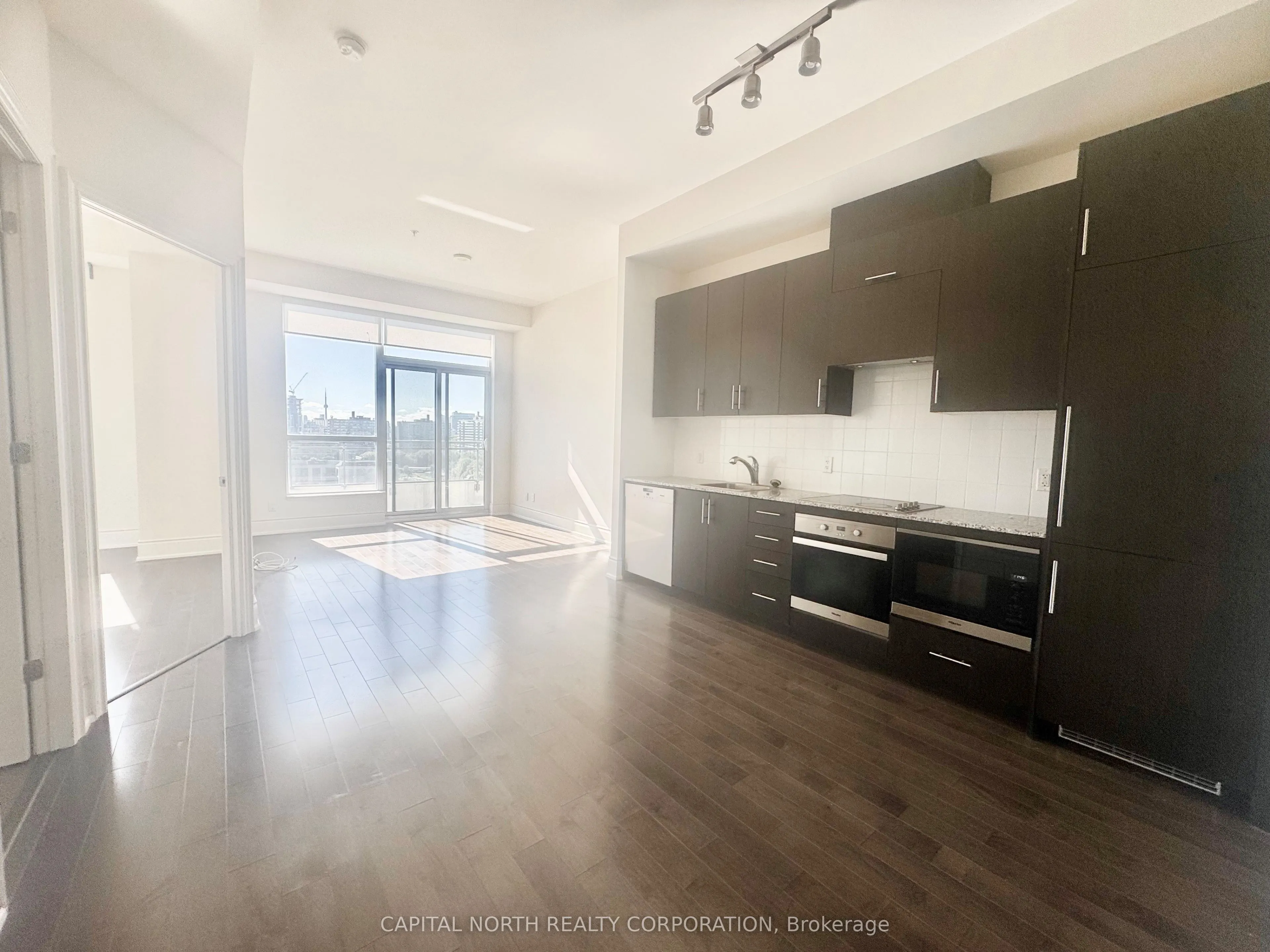 23 Glebe Road W, #1015