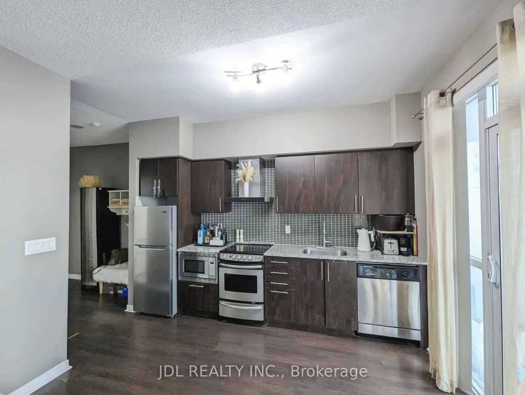 352 Front Street W, #1407