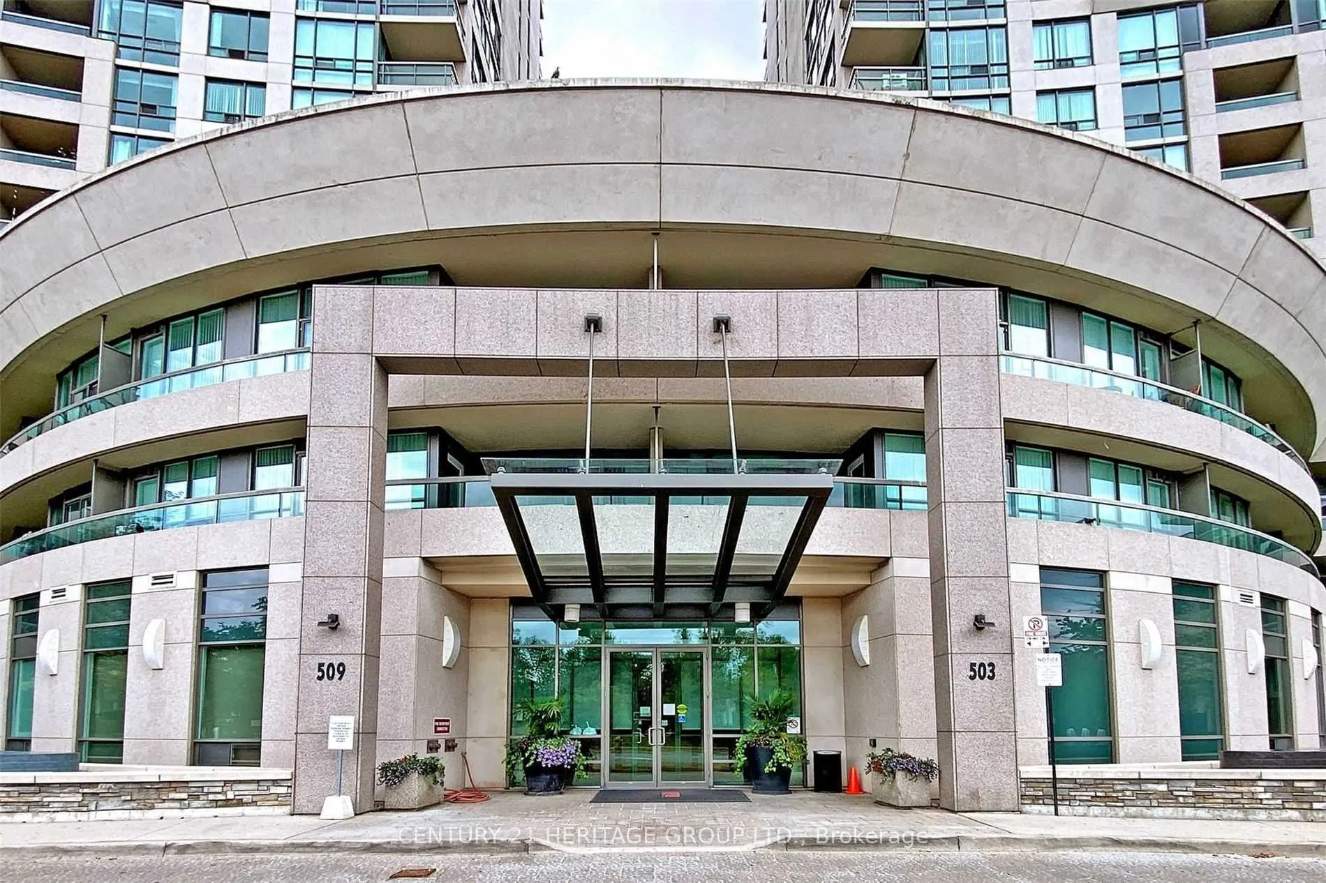 509 Beecroft Road, #2206