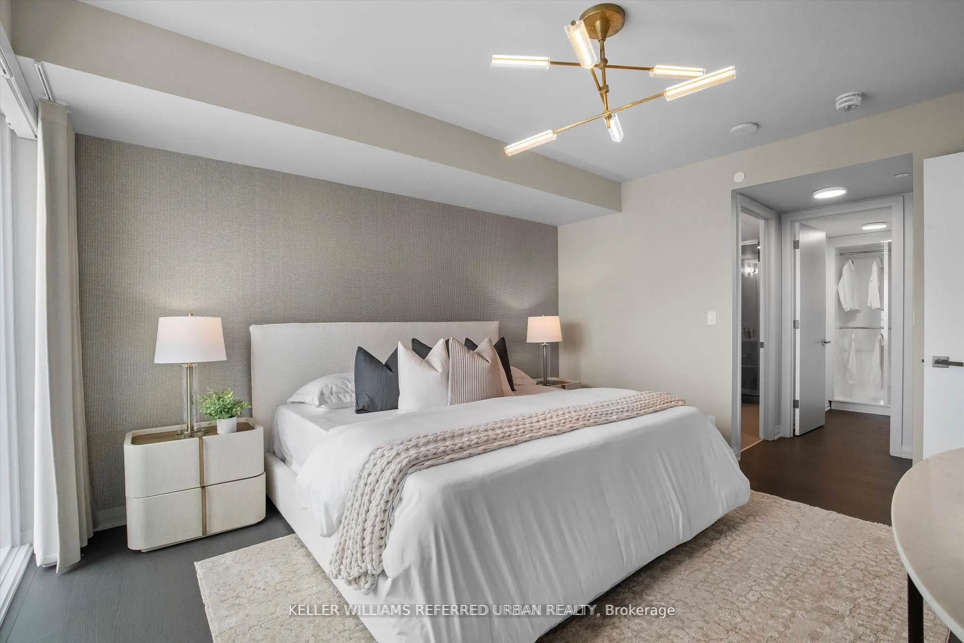 99 Foxbar Road S, #1510
