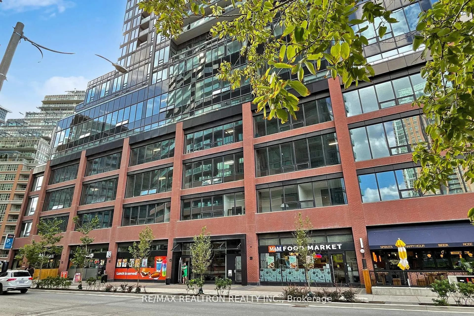 135 East Liberty Street, #1901