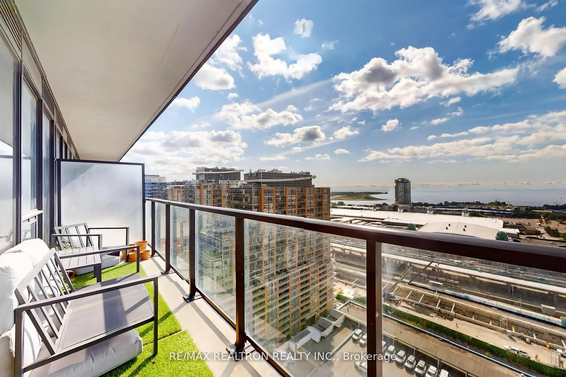 135 East Liberty Street, #1901