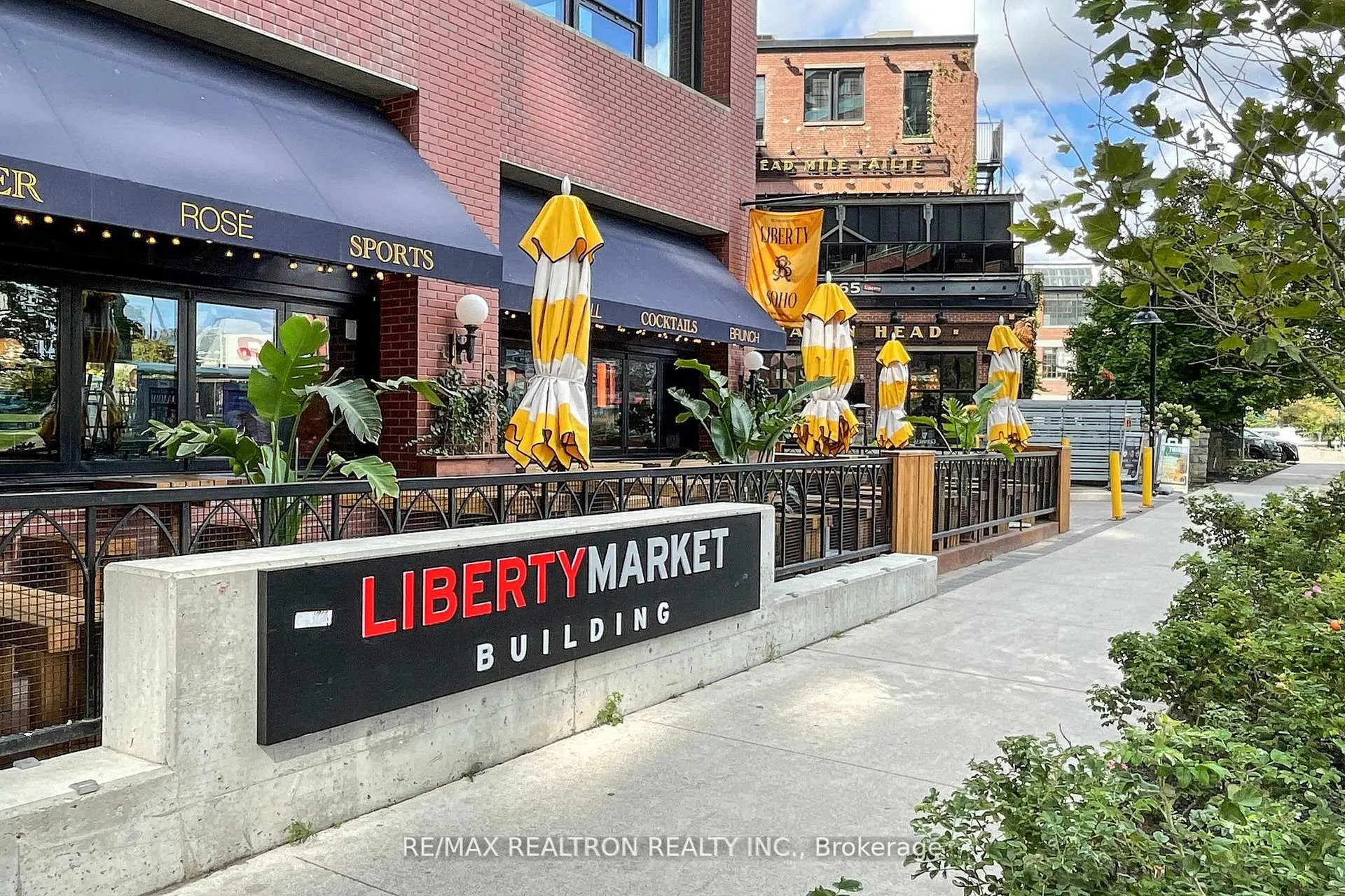 135 East Liberty Street, #1901