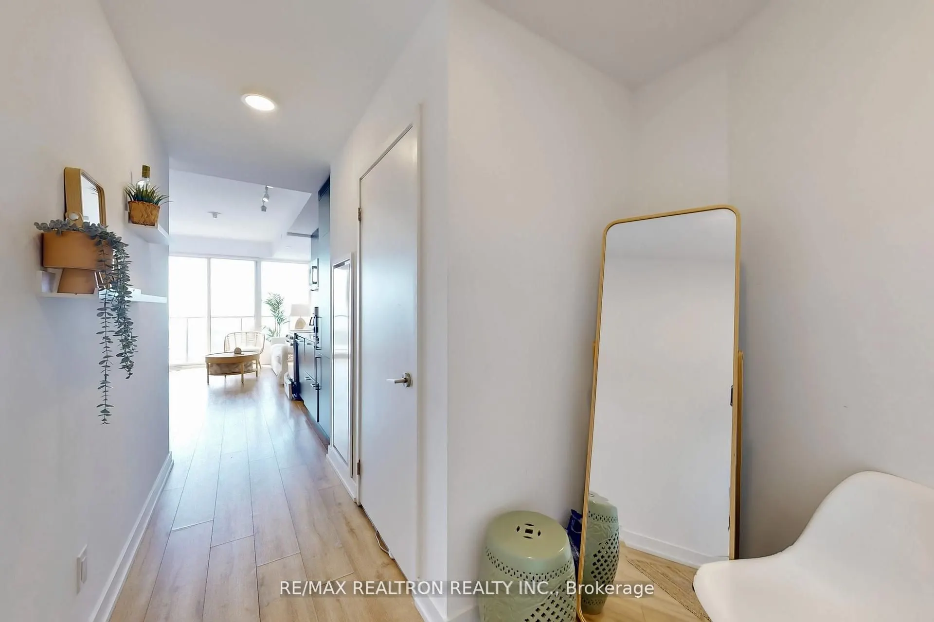 135 East Liberty Street, #1901