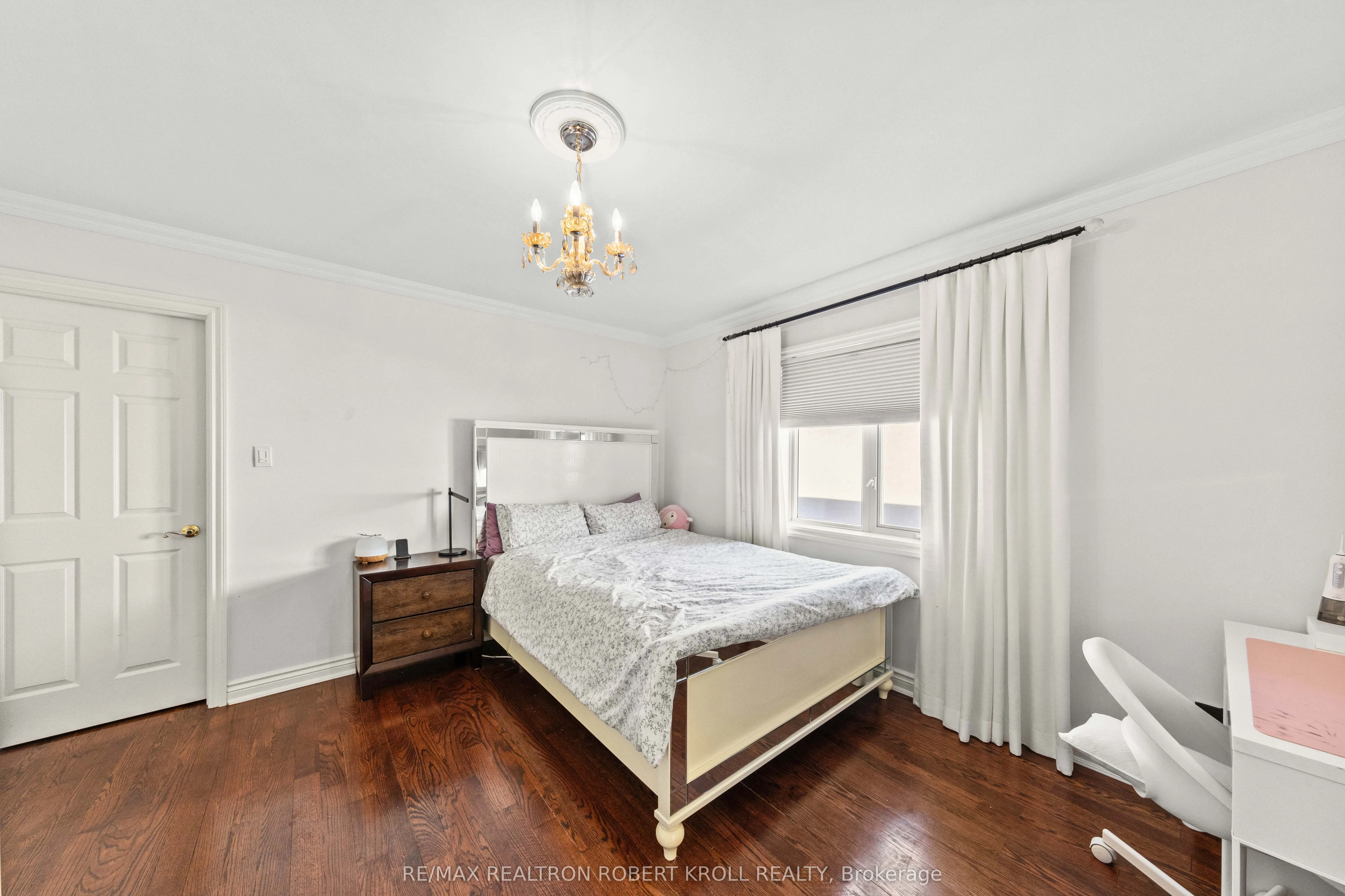 10 Gorman Park Road