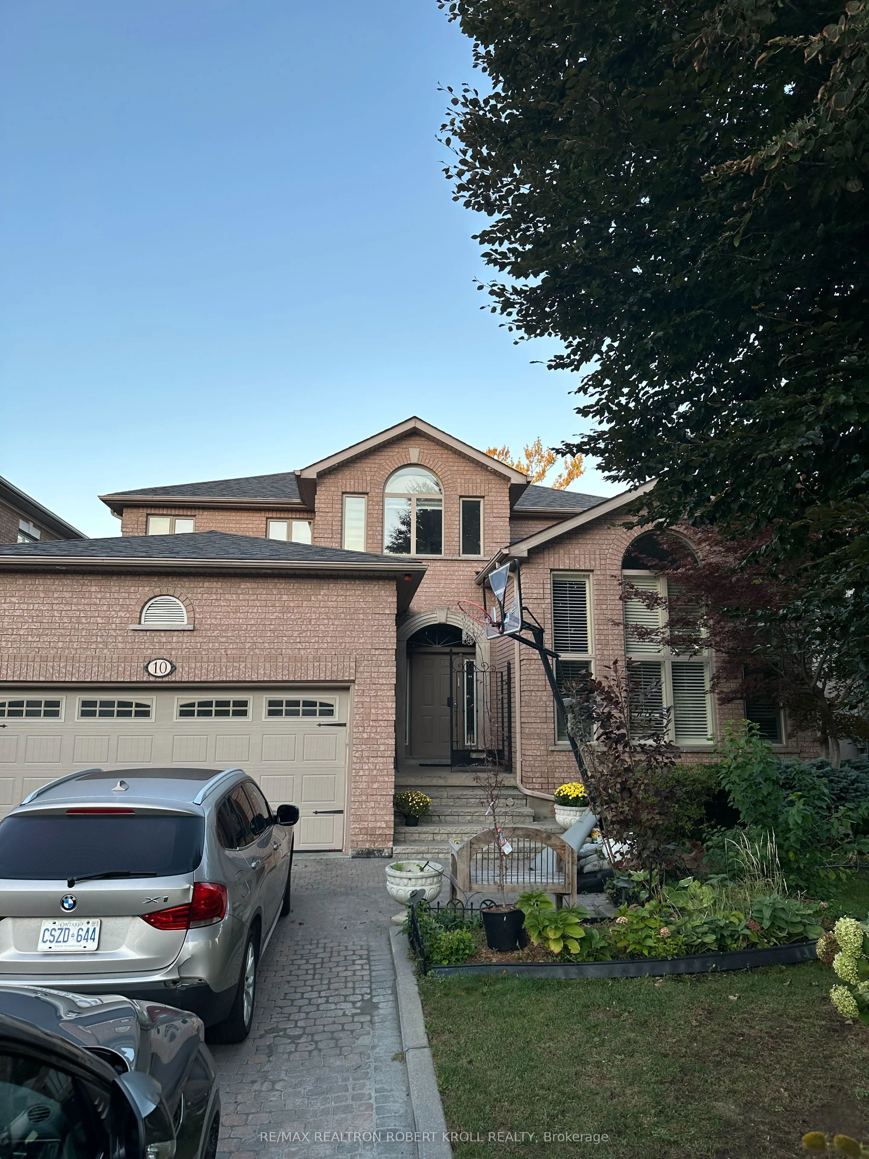 10 Gorman Park Road
