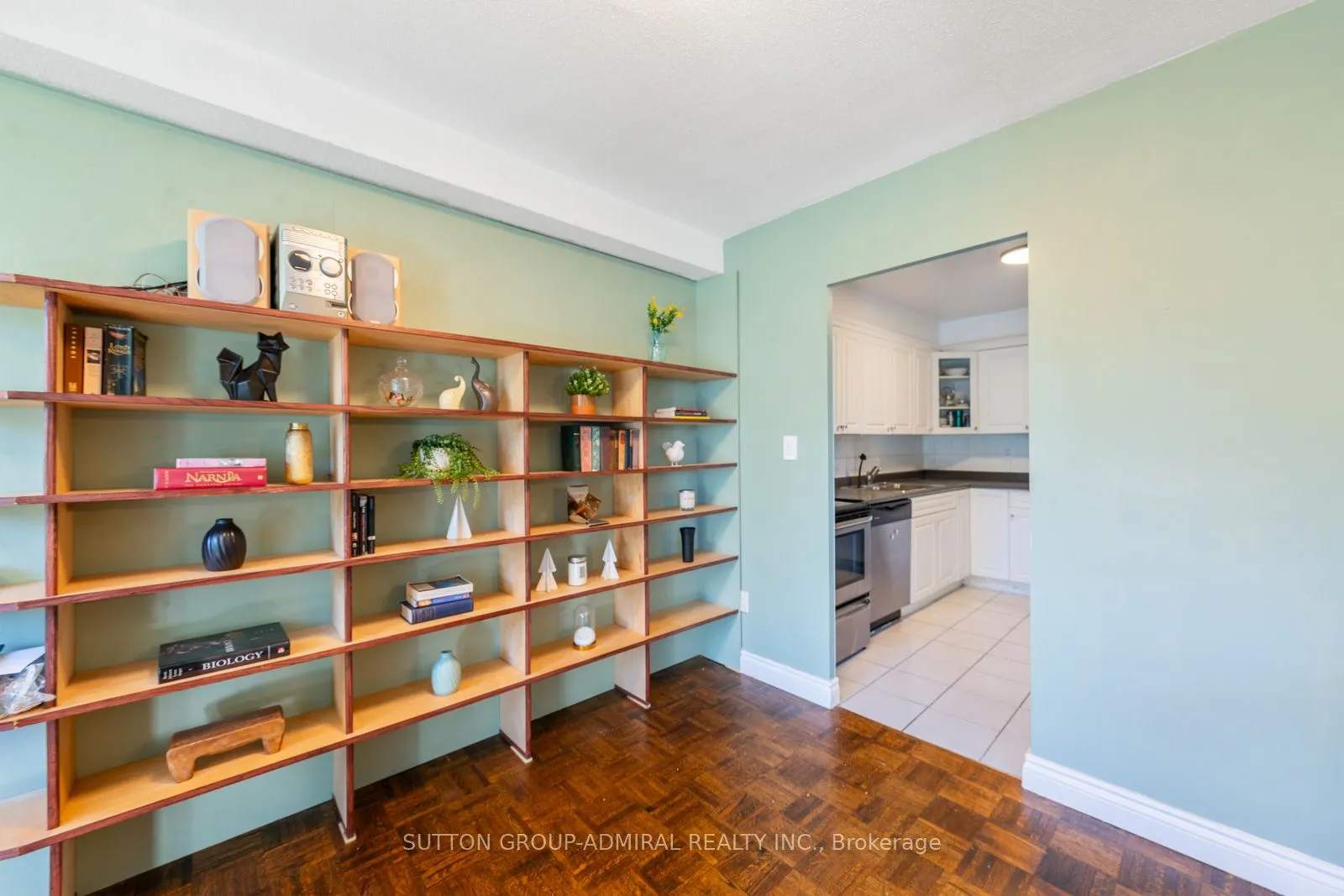 5 Shady Golfway, #415