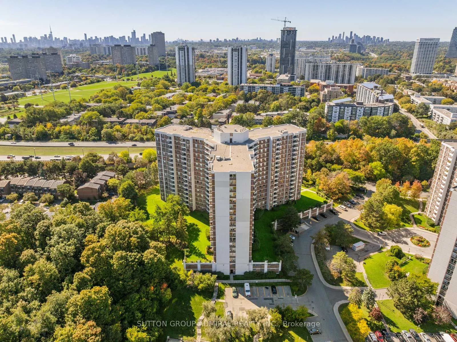 5 Shady Golfway, #415