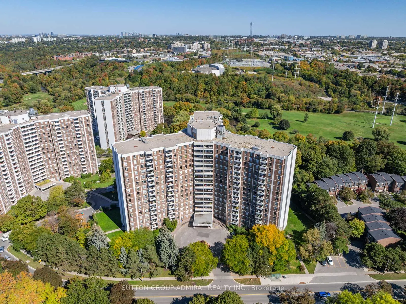 5 Shady Golfway, #415