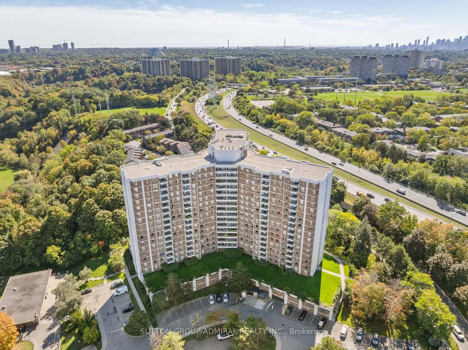 5 Shady Golfway, #415
