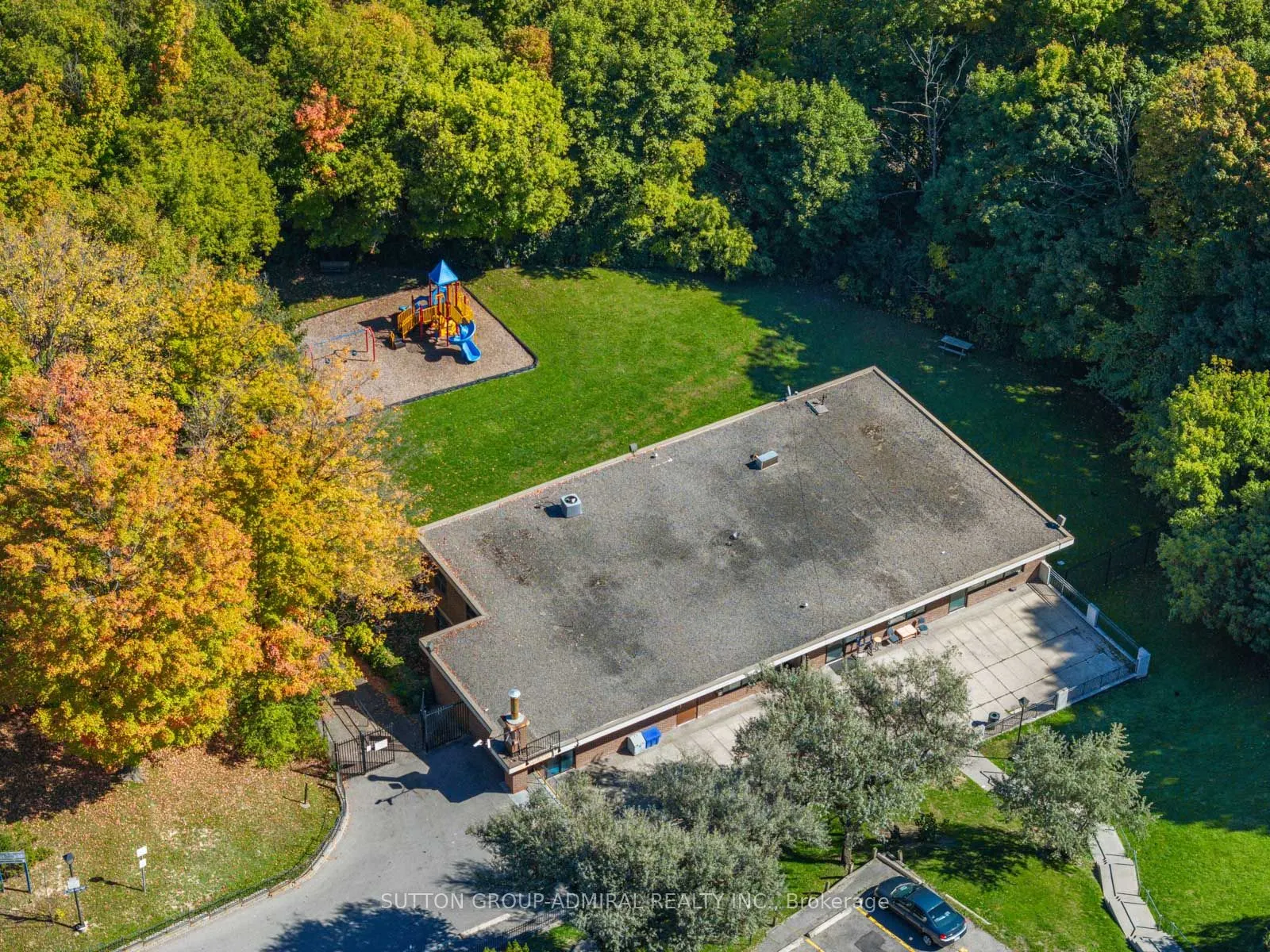 5 Shady Golfway, #415
