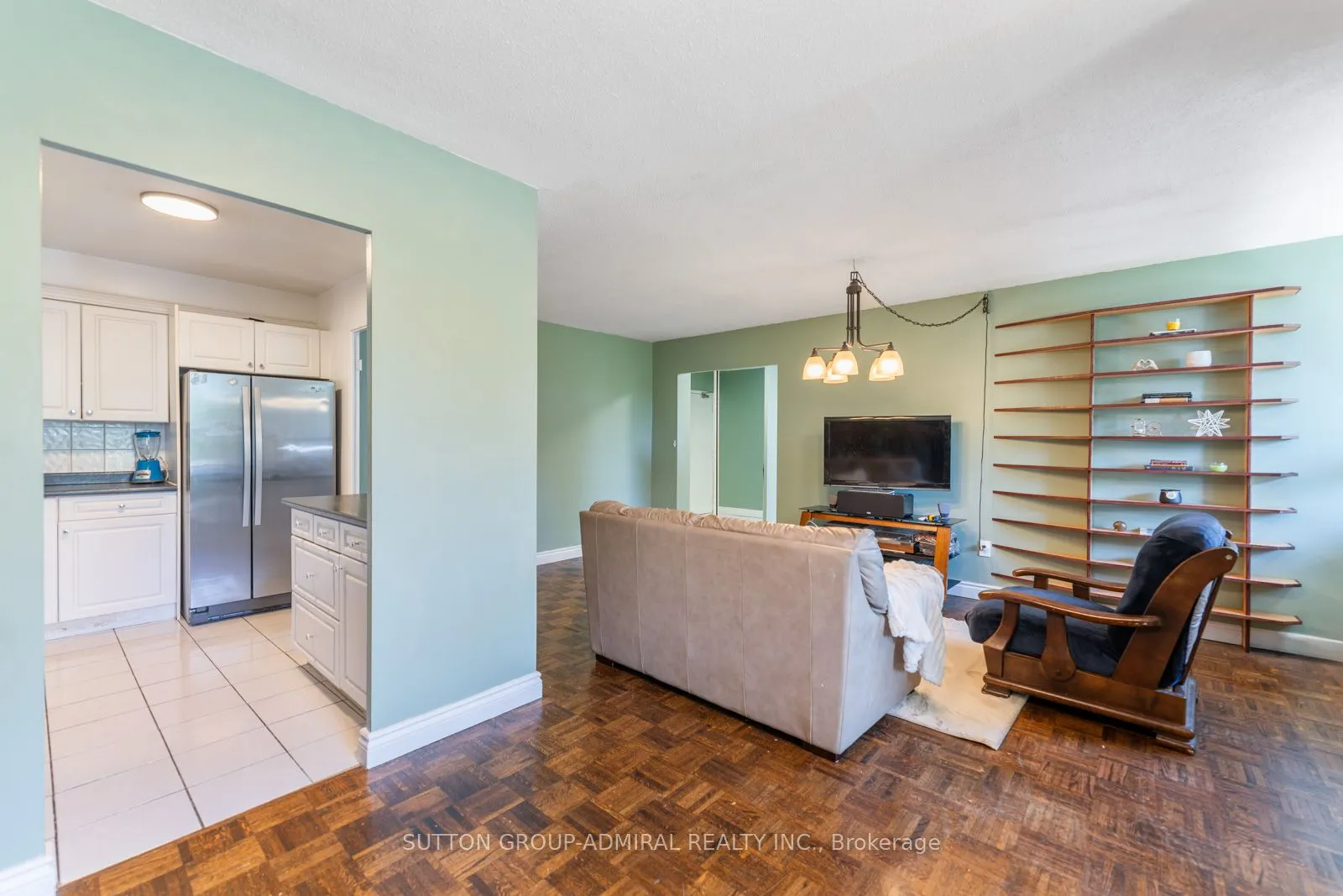 5 Shady Golfway, #415