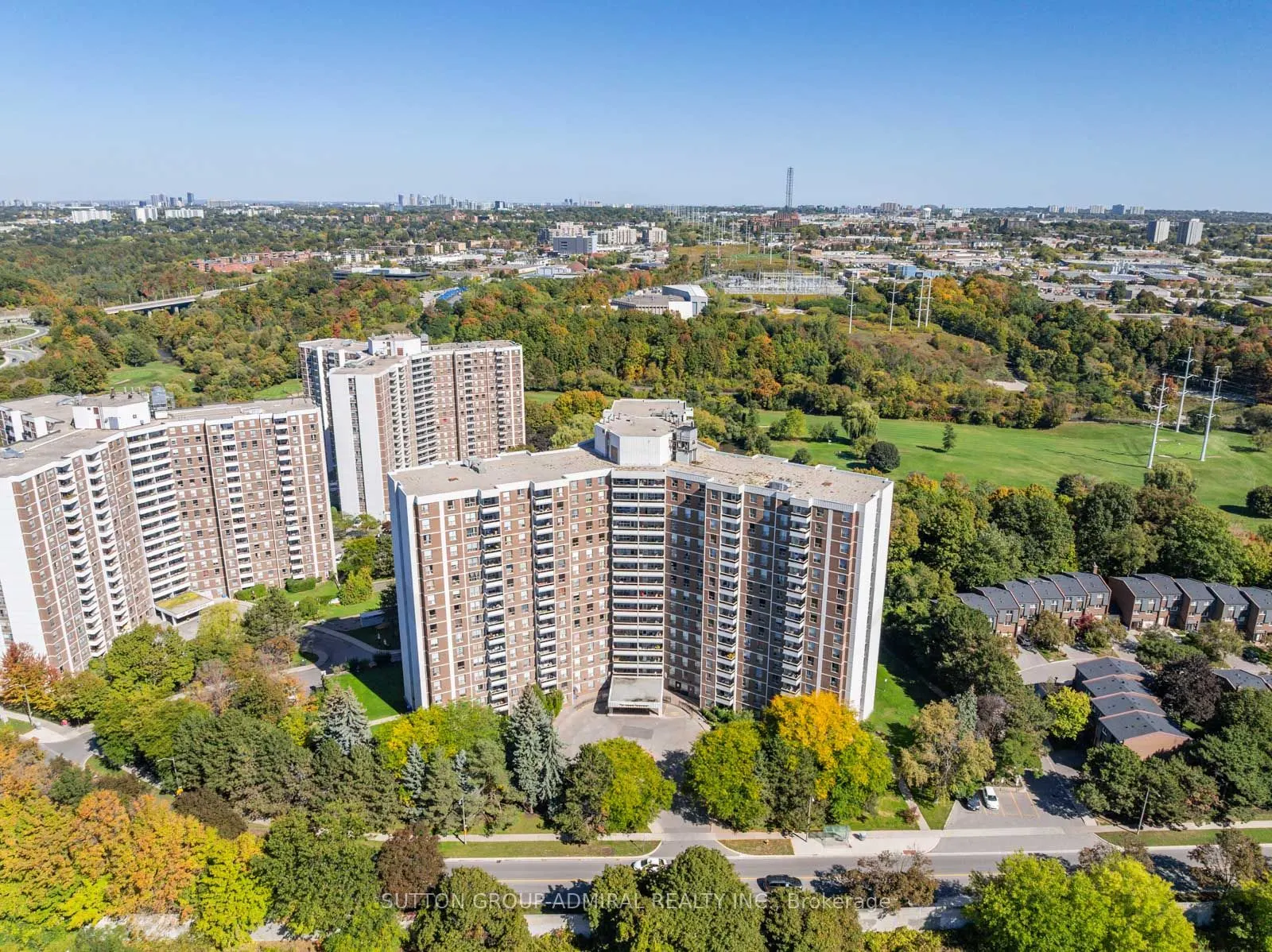 5 Shady Golfway, #415