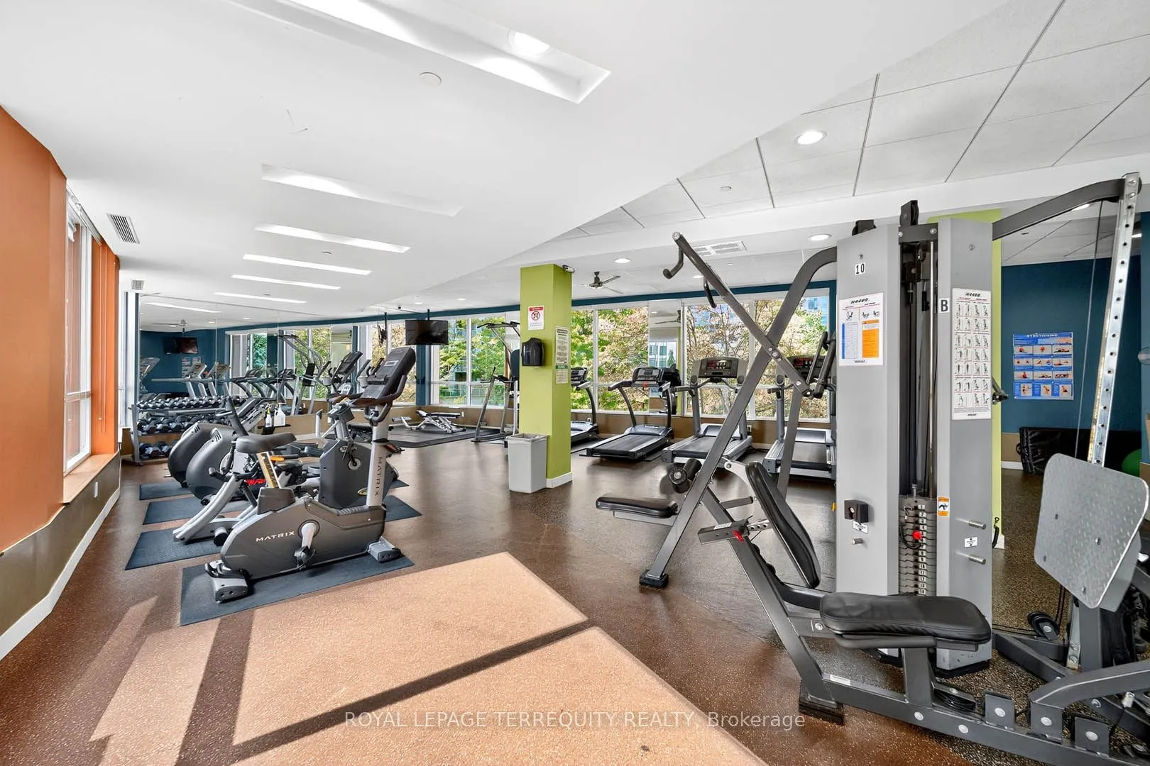 10 Northtown Way, #2510