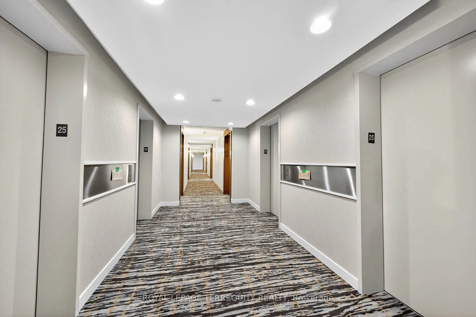 10 Northtown Way, #2510