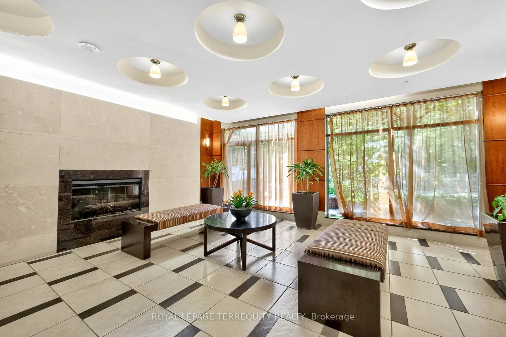10 Northtown Way, #2510