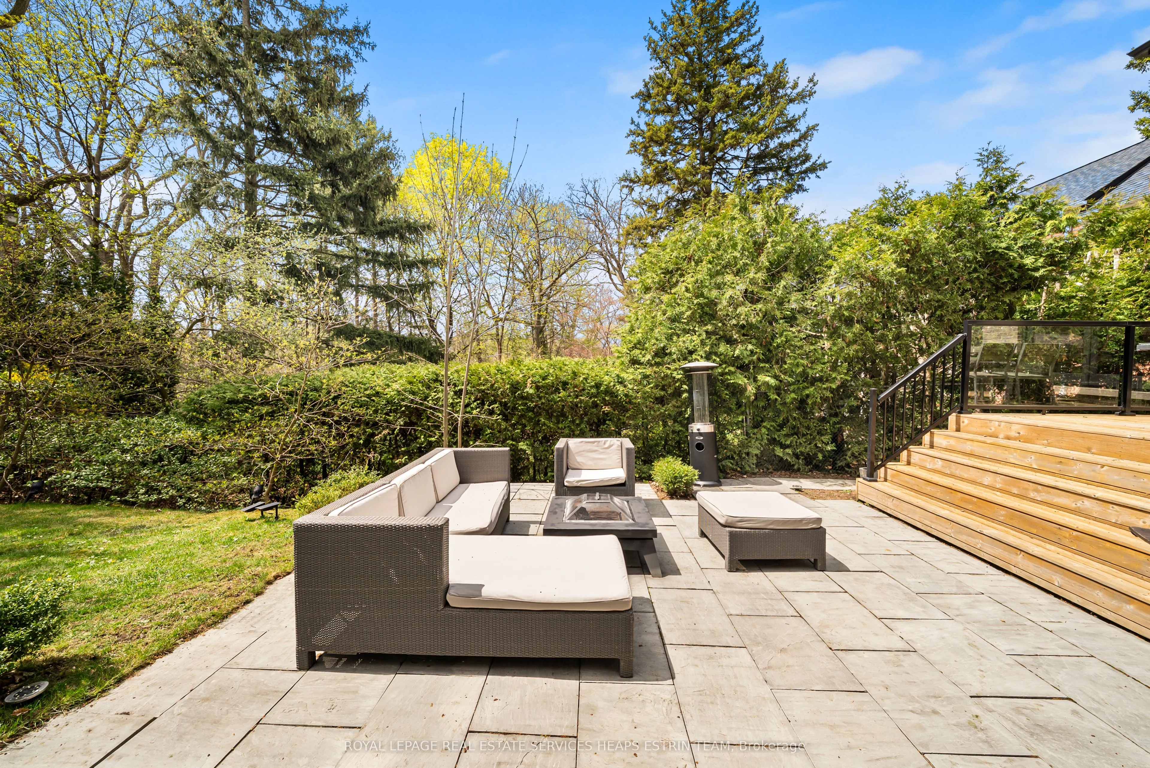 44 Bennington Heights Drive