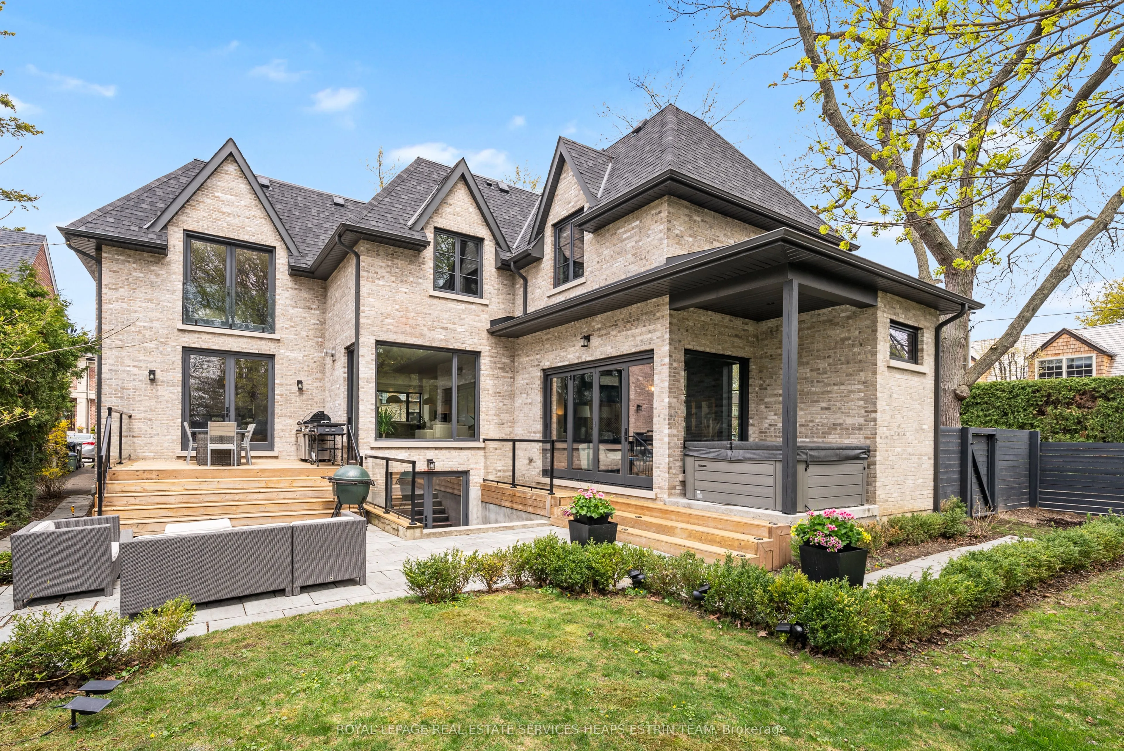 44 Bennington Heights Drive