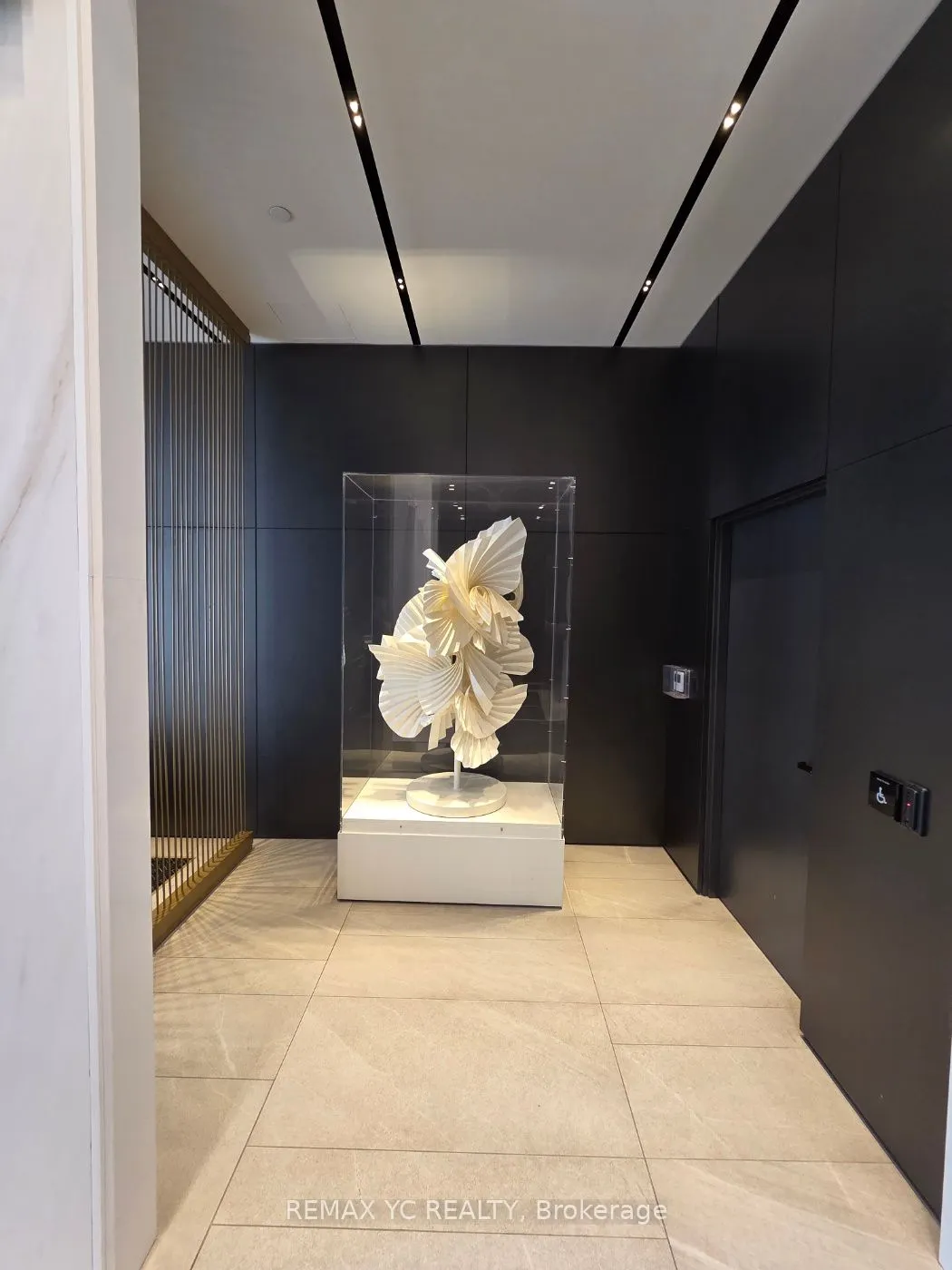 319 Jarvis Street, #3105