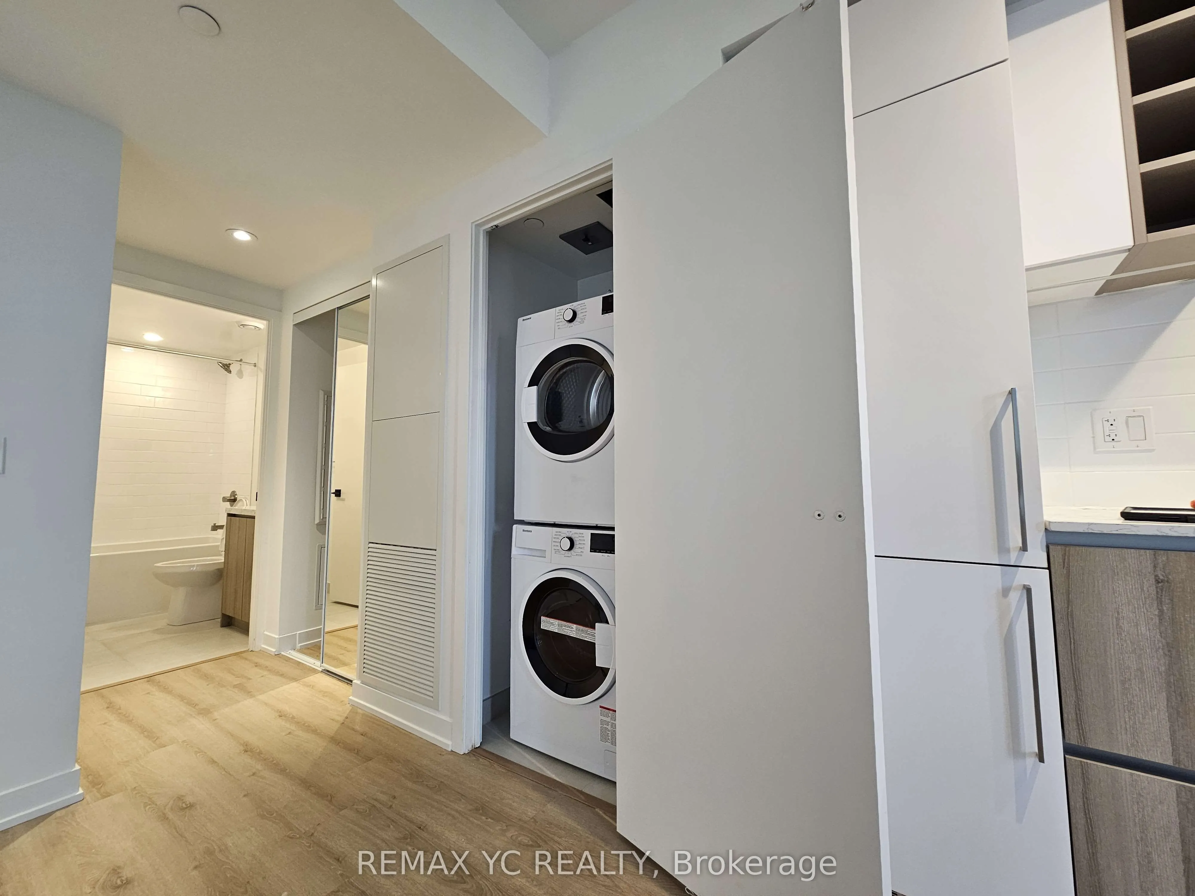319 Jarvis Street, #3105