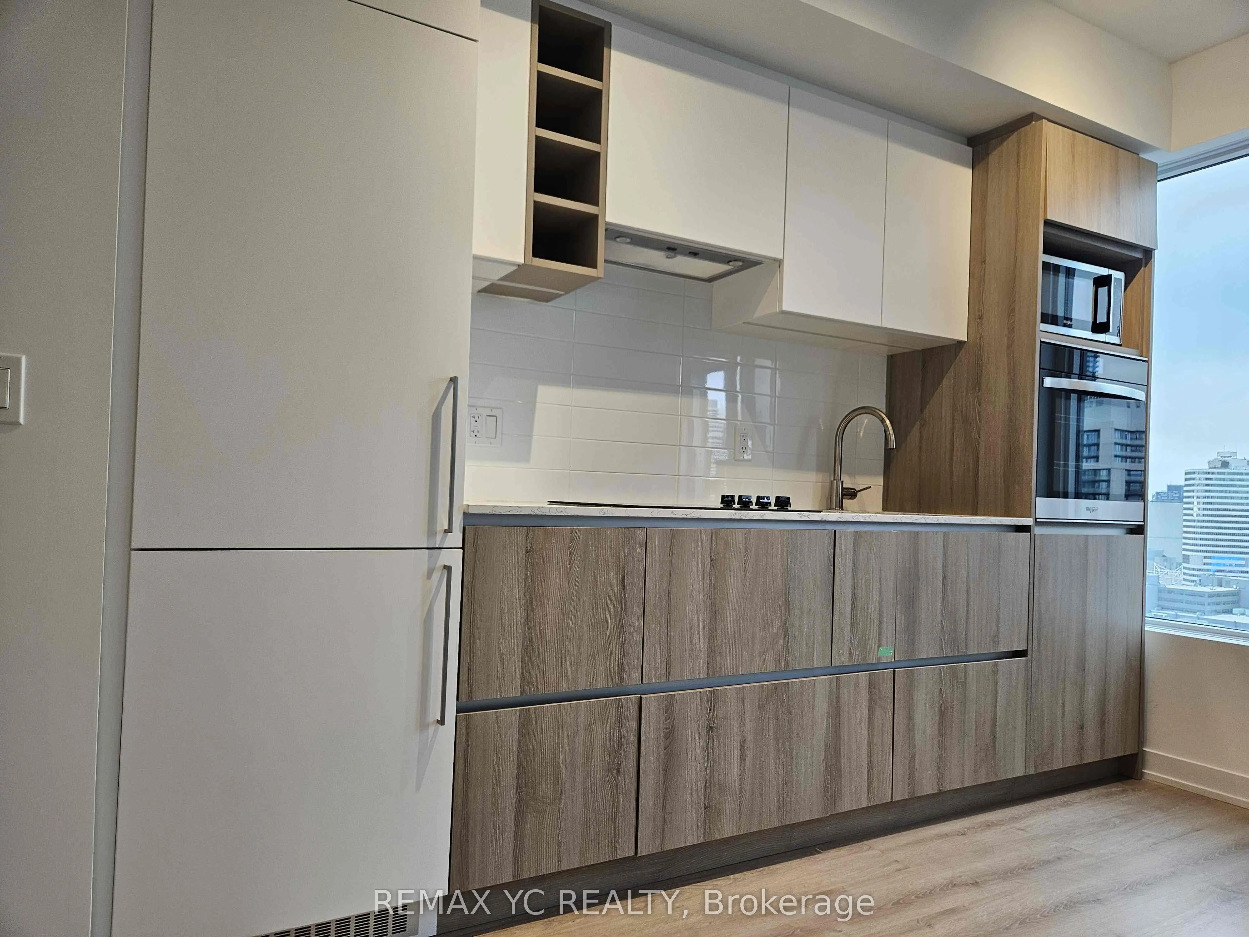 319 Jarvis Street, #3105