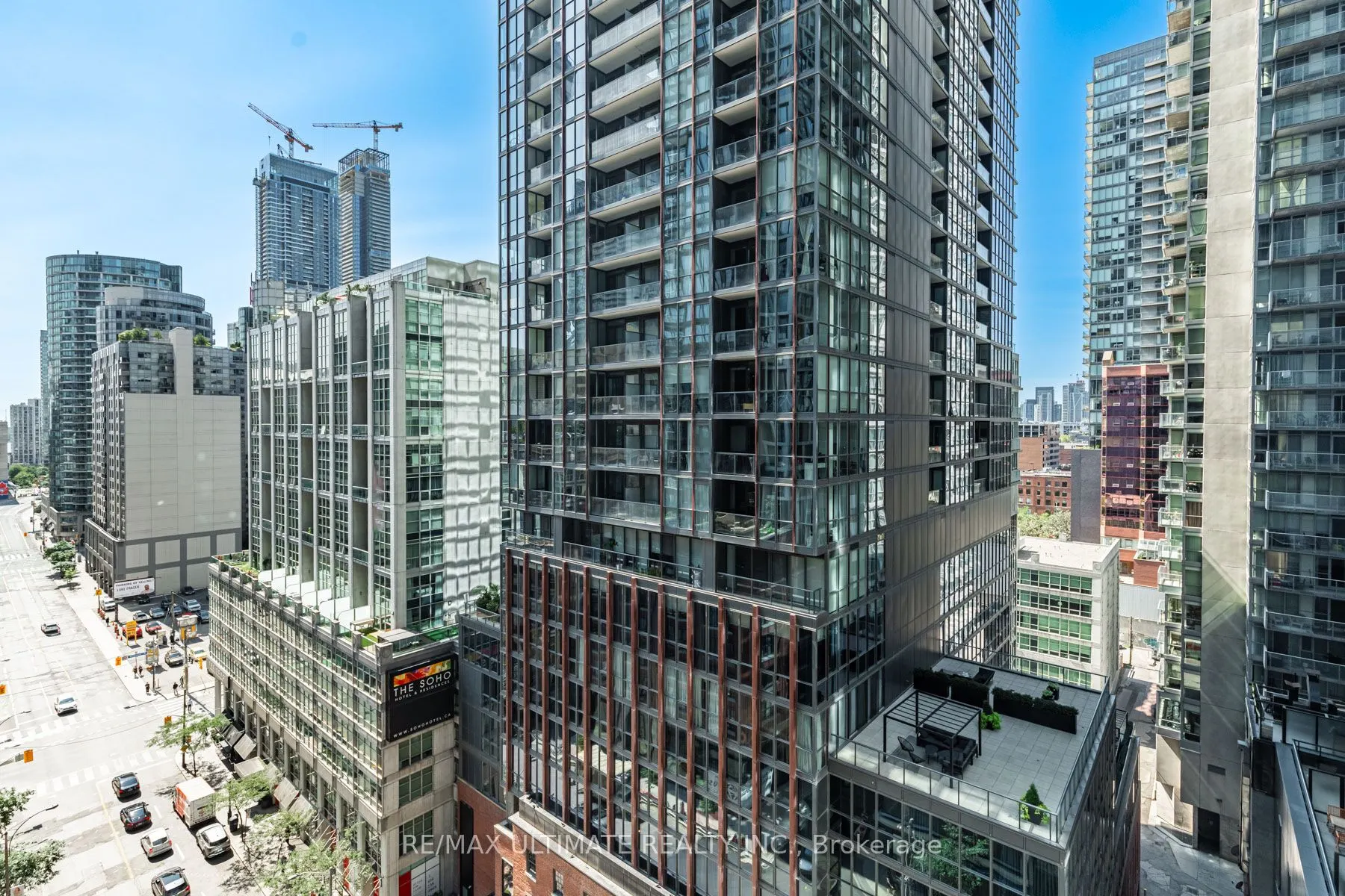 115 Blue Jays Way, #1507