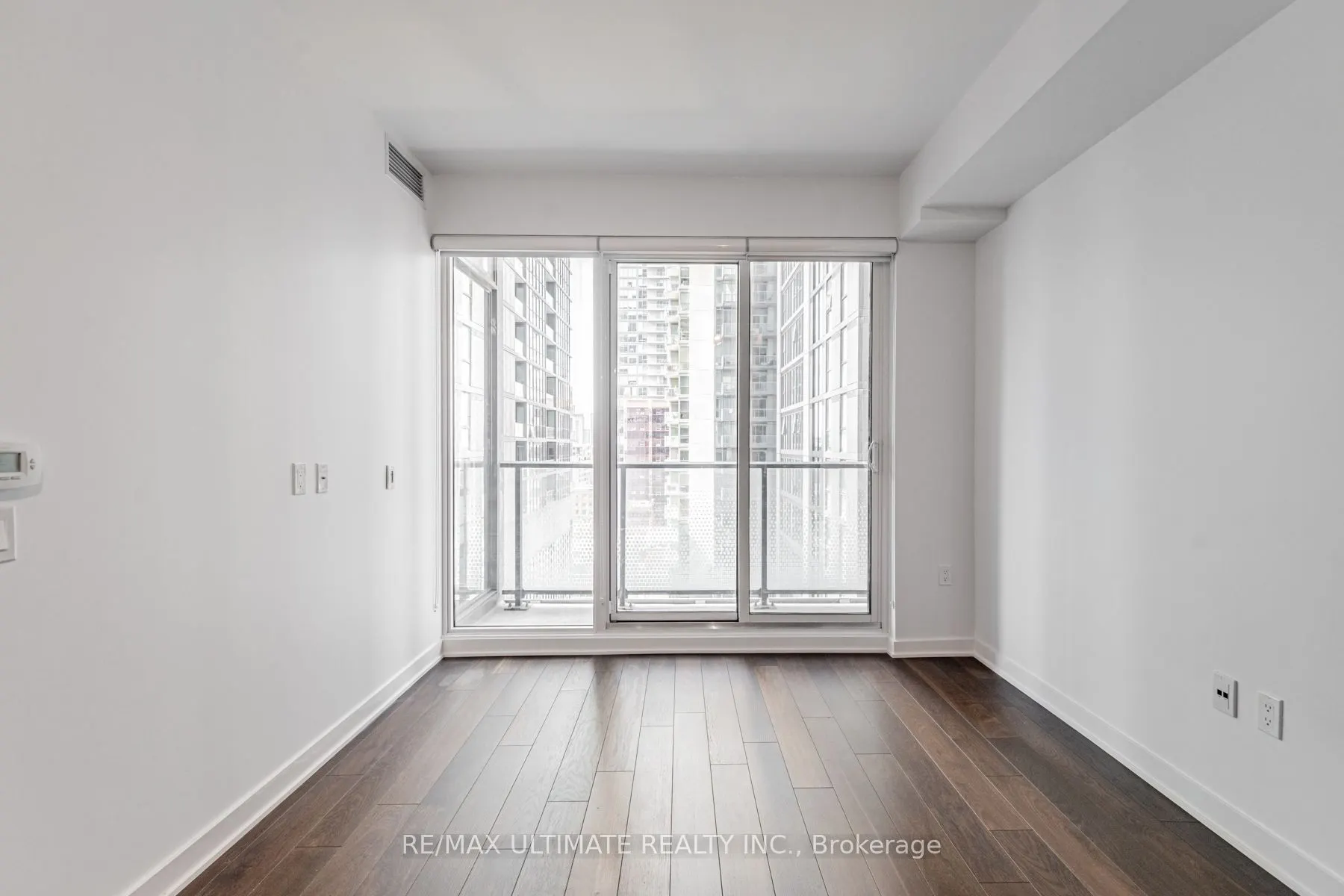 115 Blue Jays Way, #1507