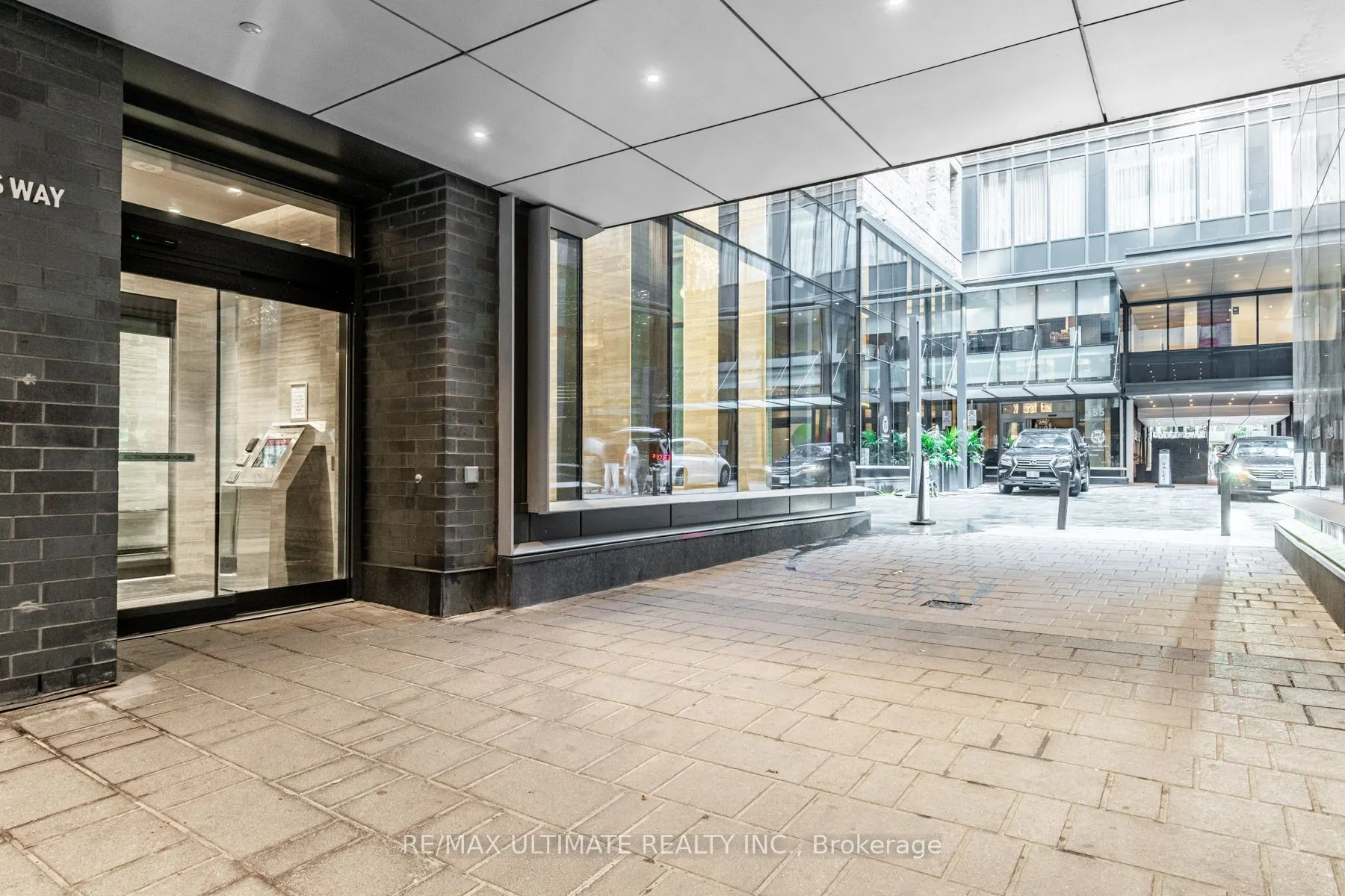 115 Blue Jays Way, #1507