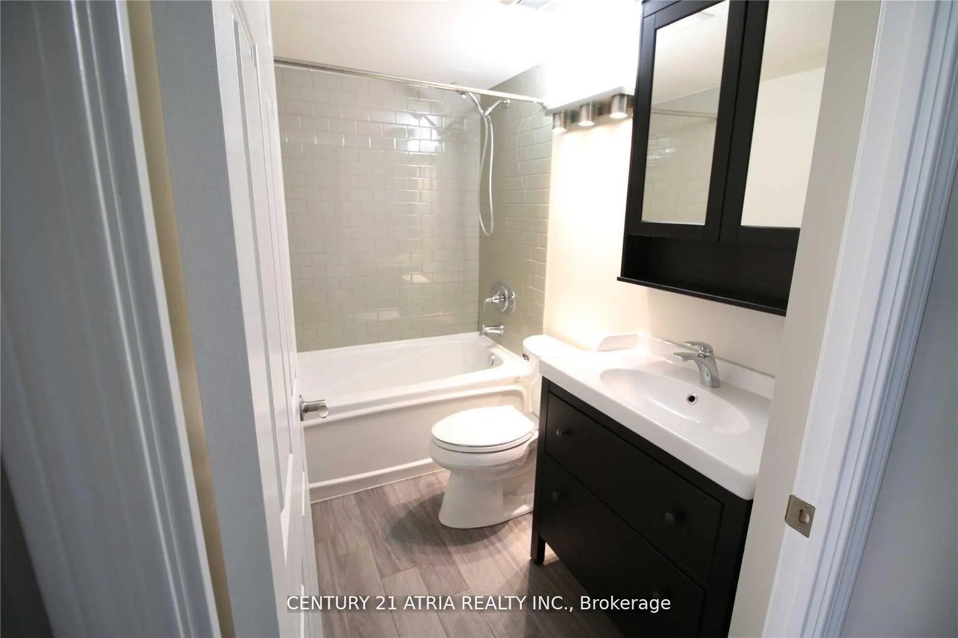 30 Harrison Garden Boulevard, #601