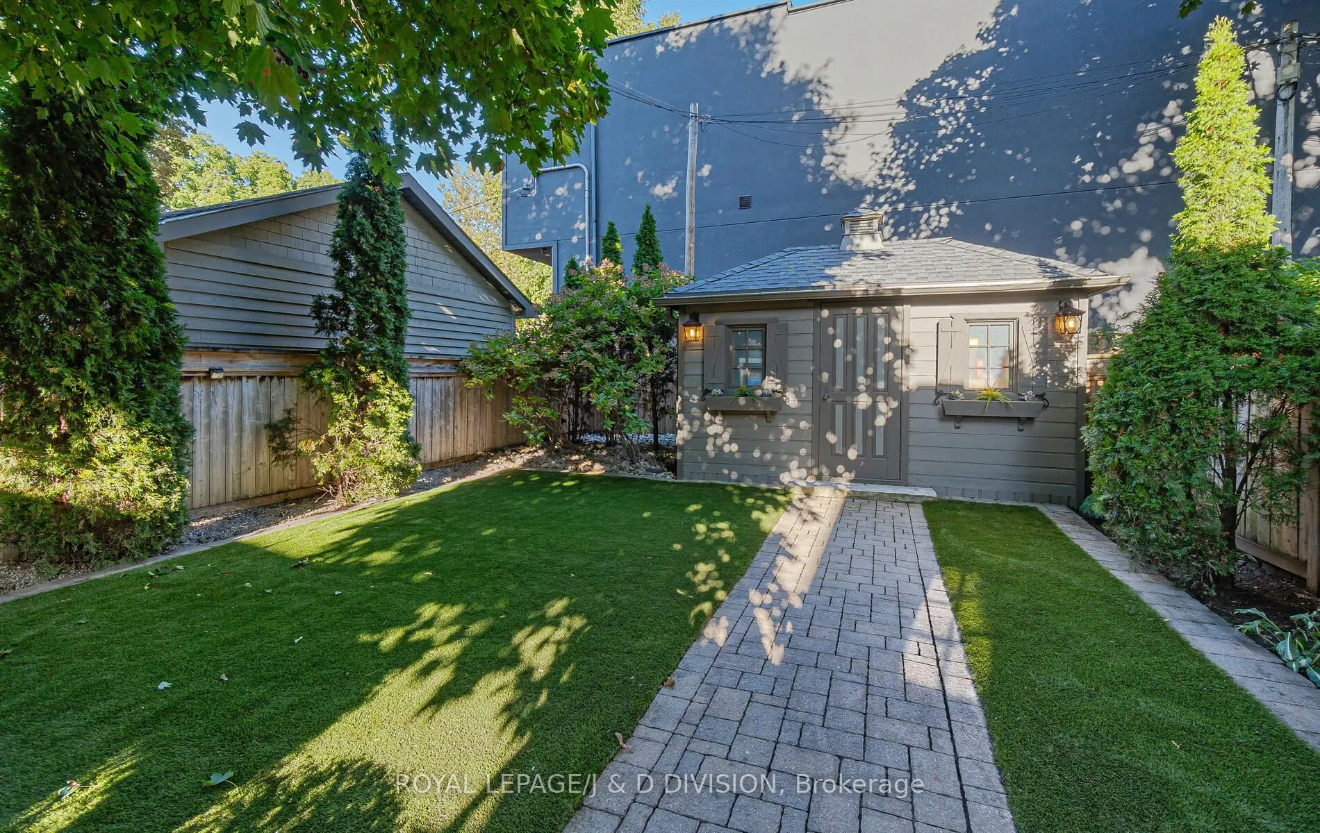 151 Forman Avenue