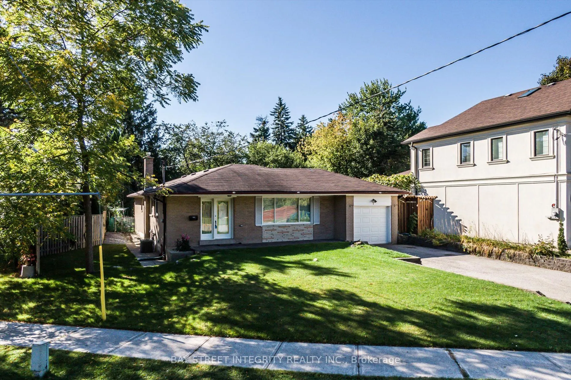 1 Caines Avenue
