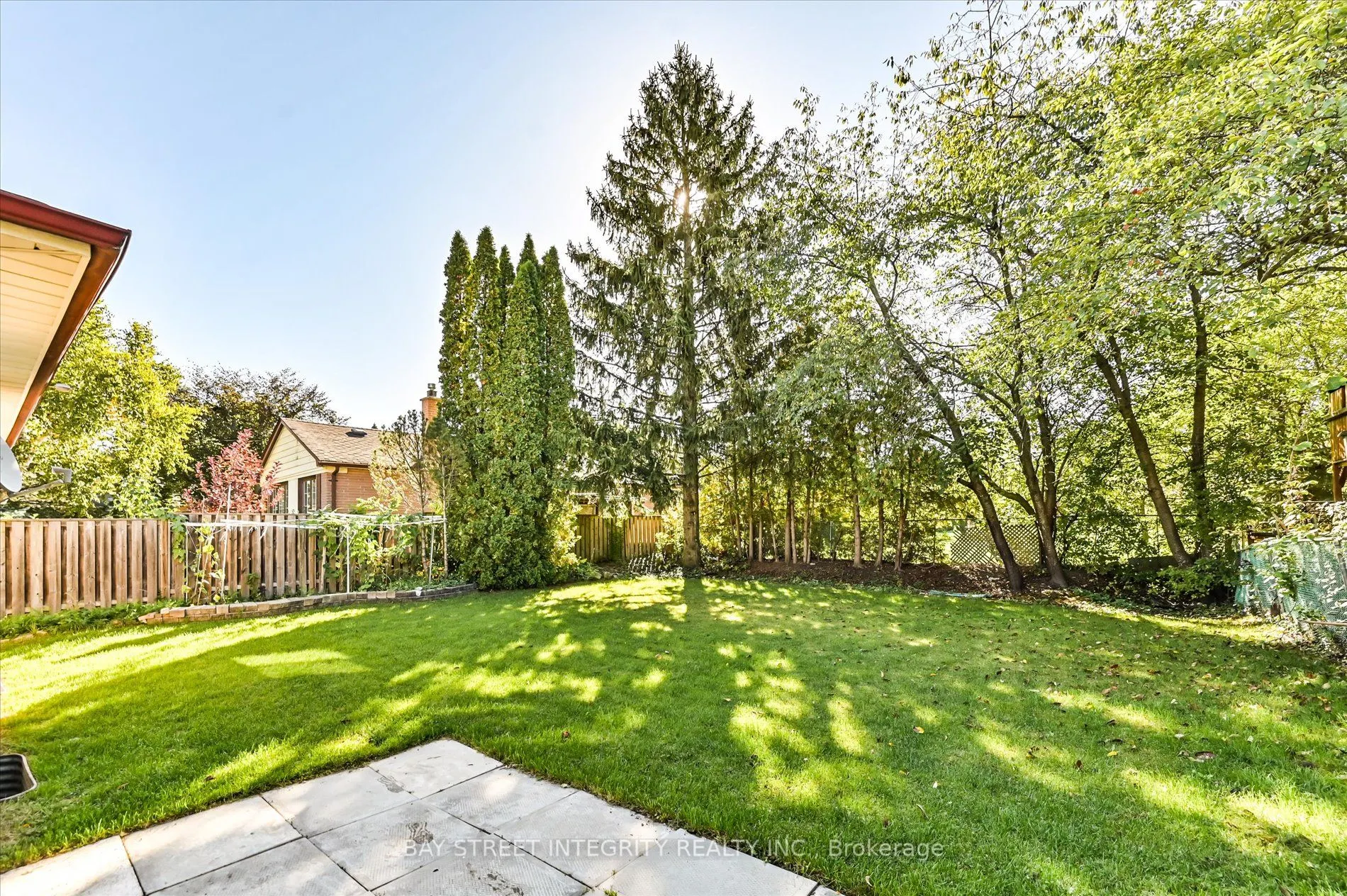 1 Caines Avenue