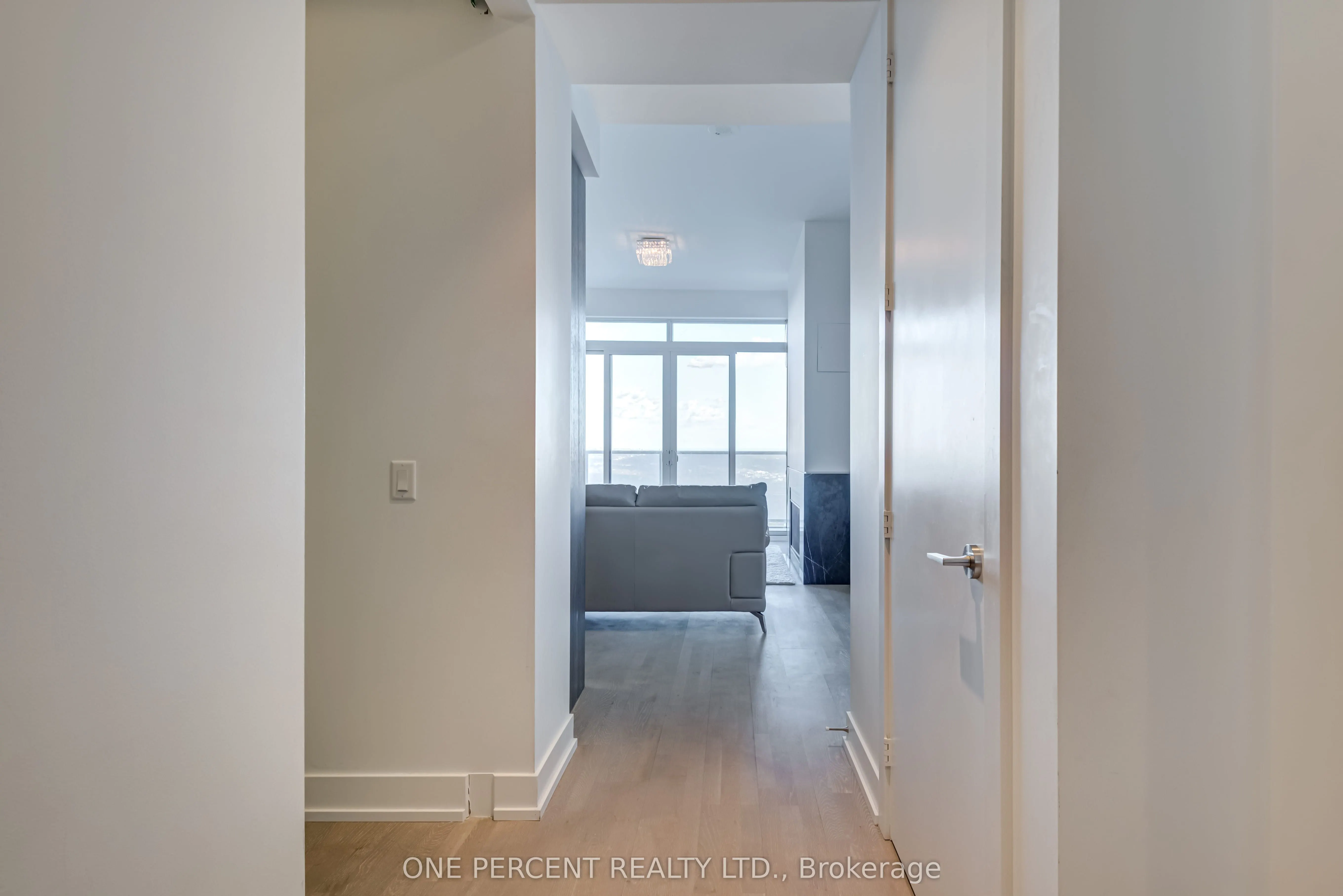 7 Grenville Street, #6108