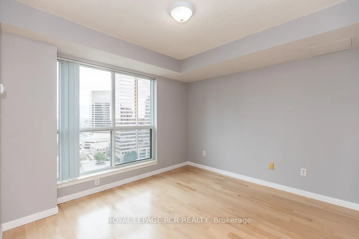 23 Lorraine Drive, #2012