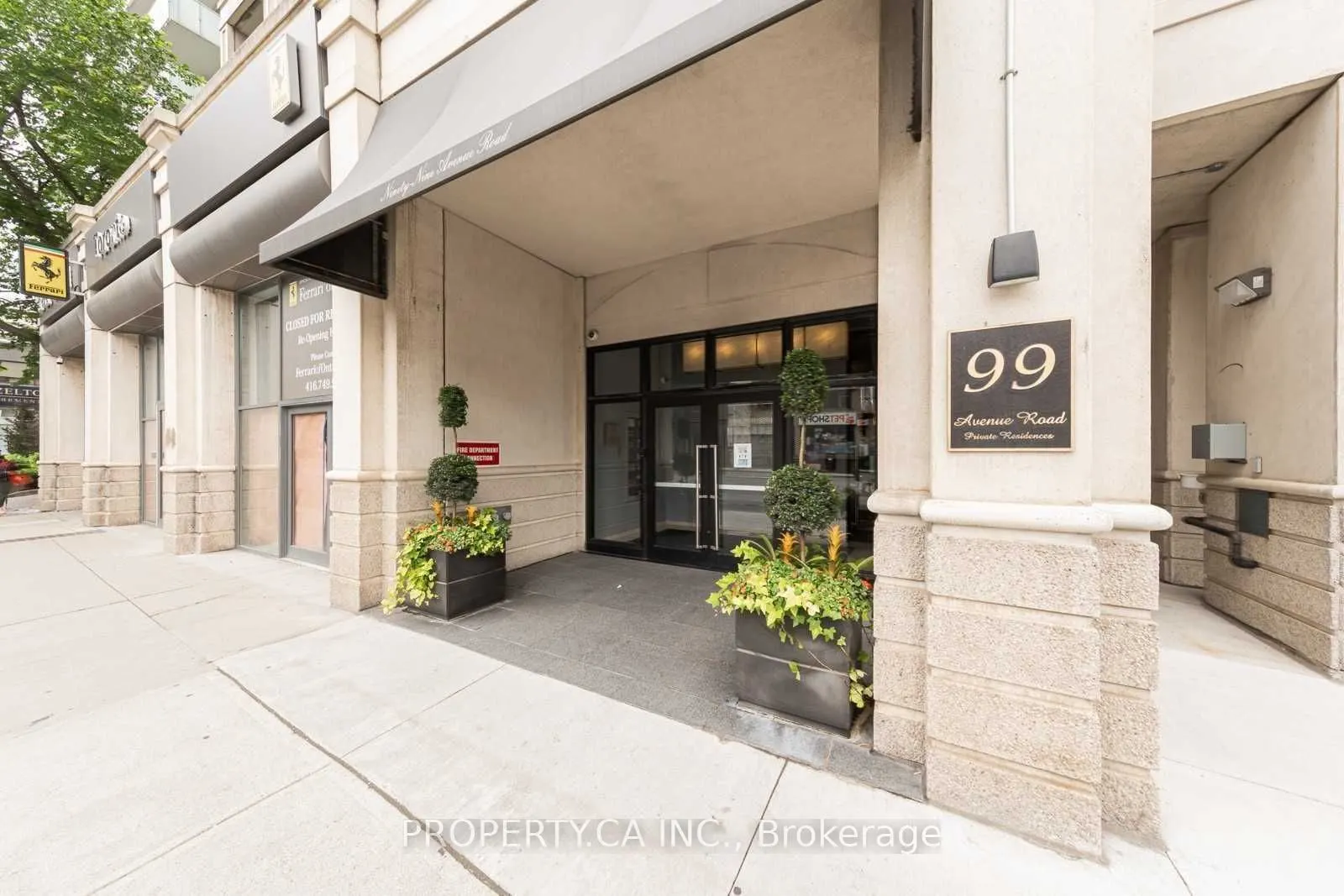 99 Avenue Road, #505