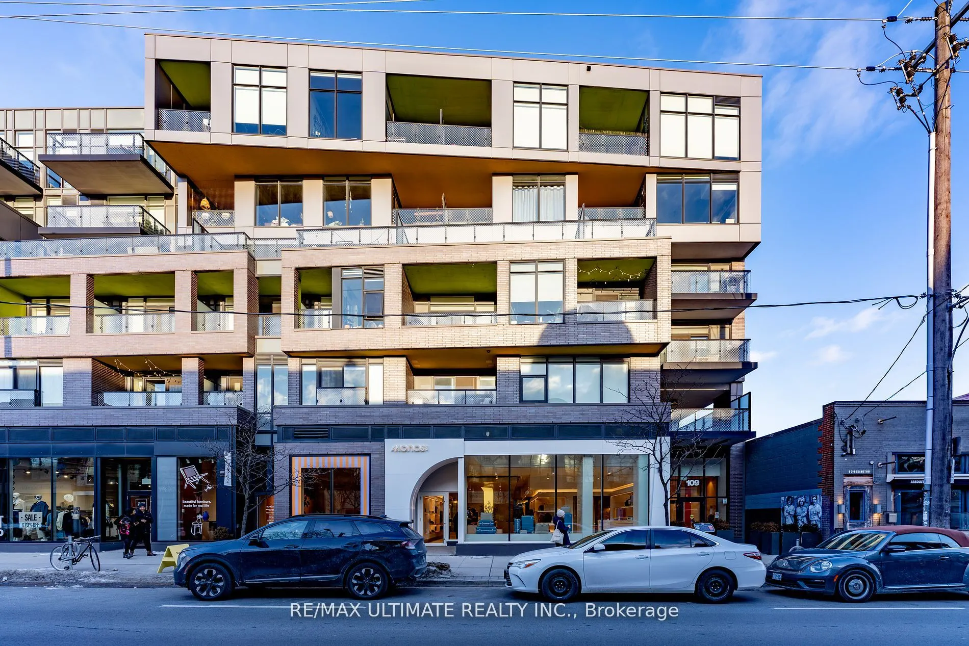 109 Ossington Avenue, #204