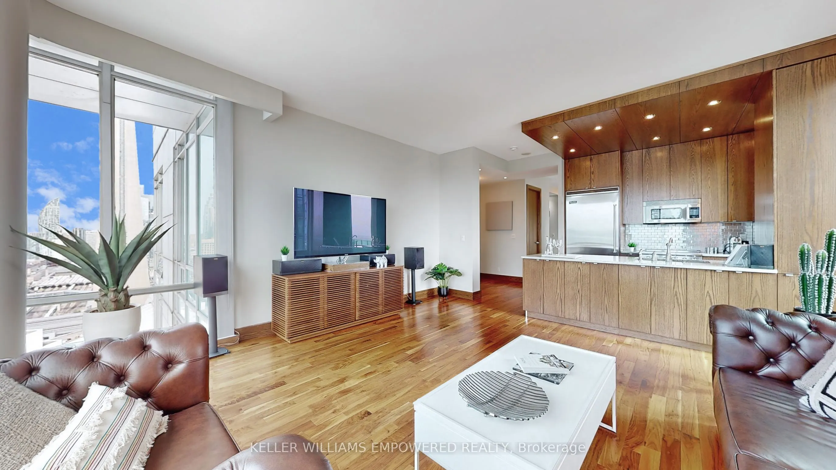 81 Navy Wharf Court, #3905