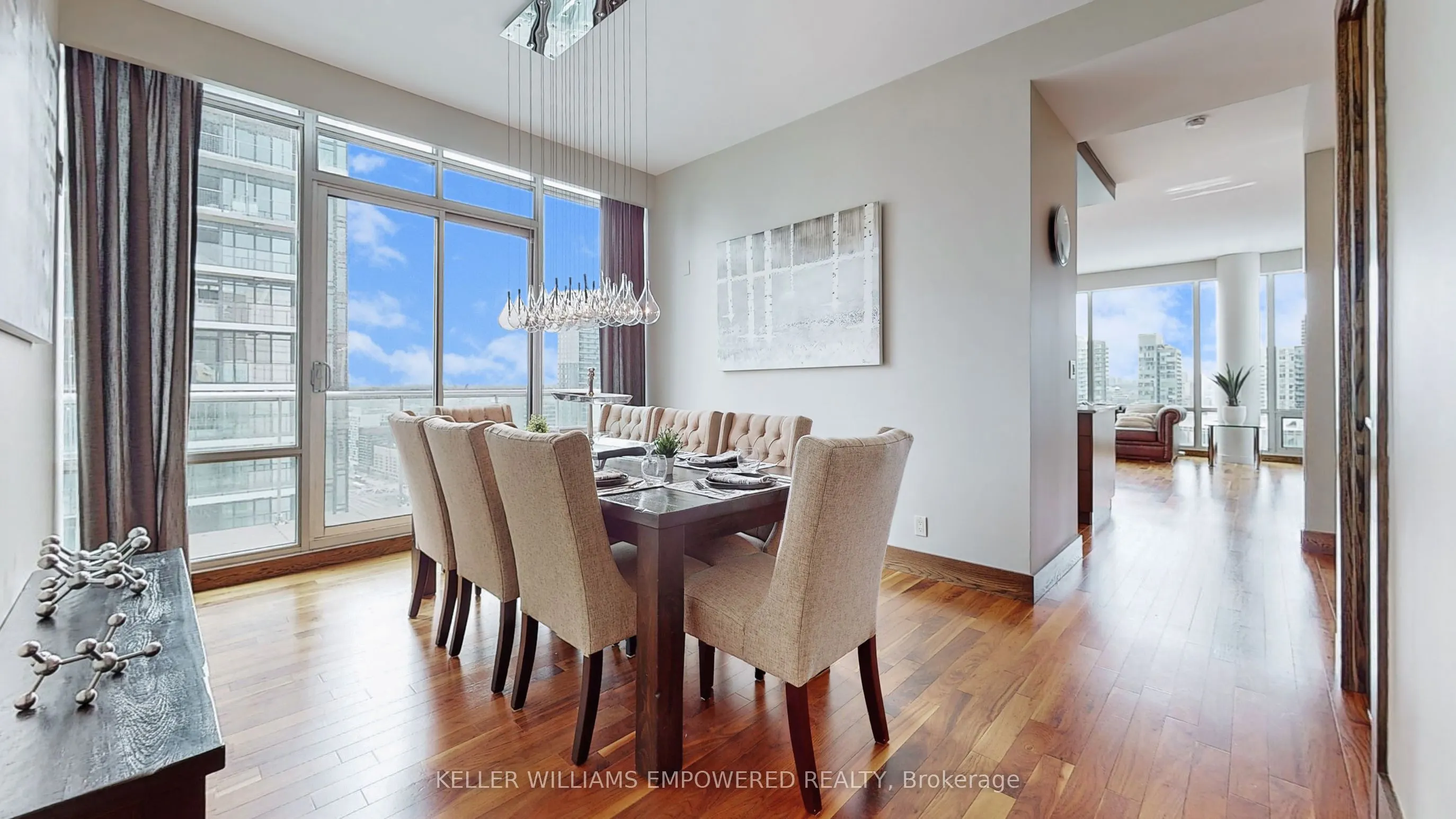 81 Navy Wharf Court, #3905