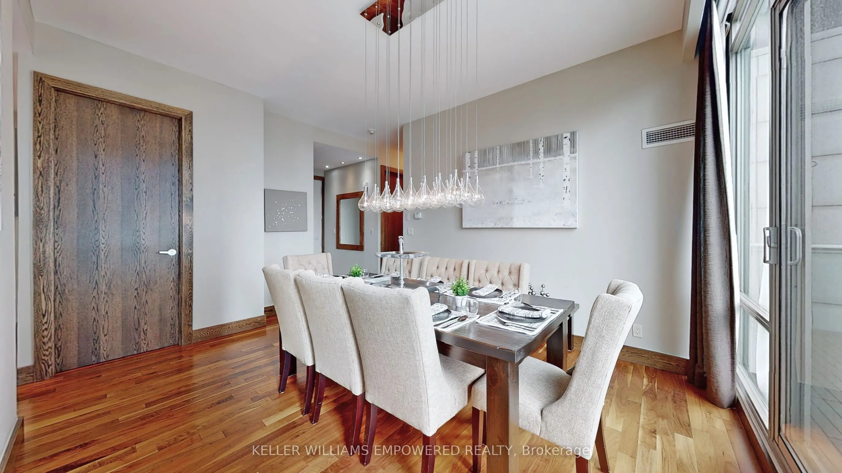 81 Navy Wharf Court, #3905