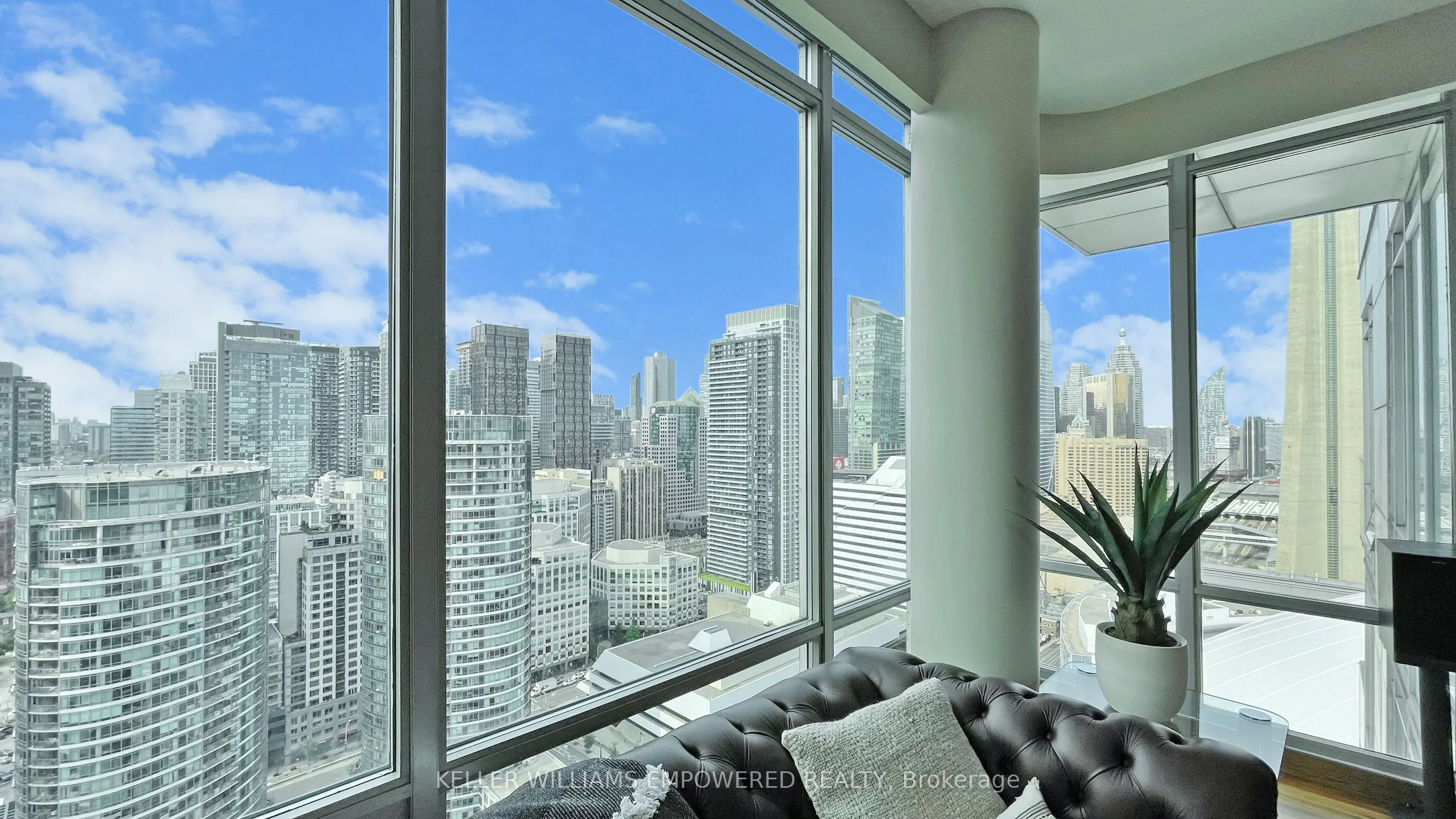 81 Navy Wharf Court, #3905