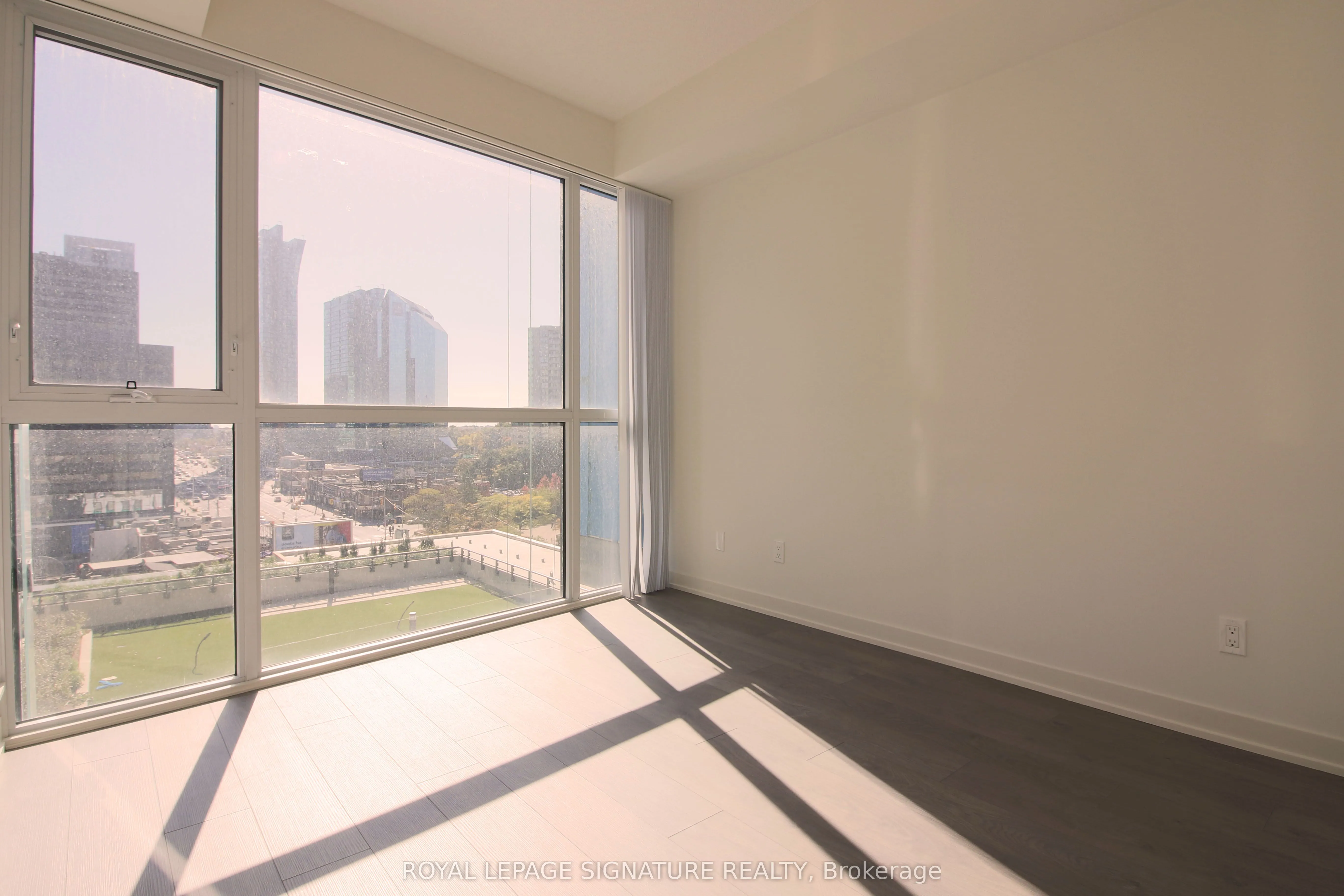 4955 Yonge Street