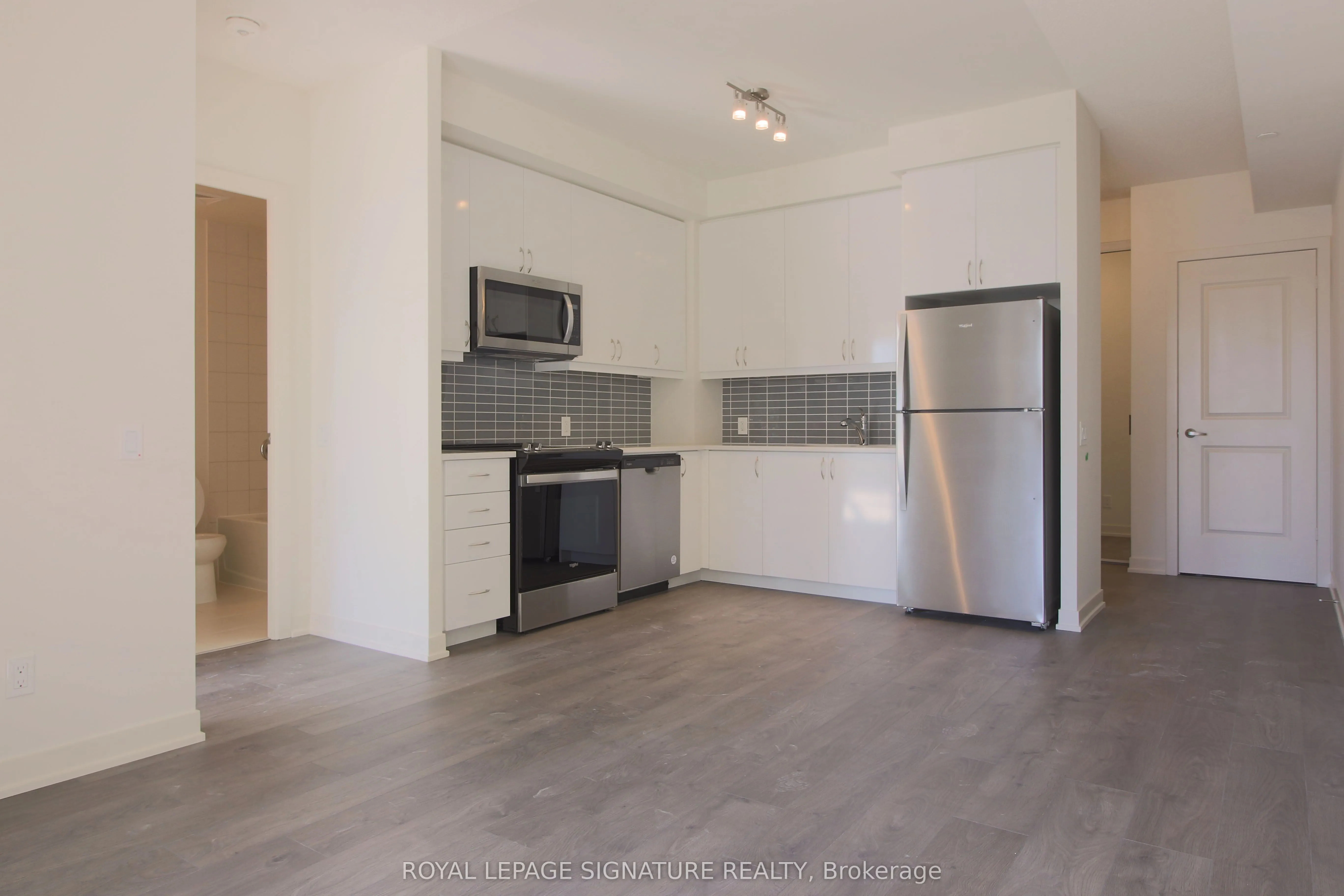 4955 Yonge Street