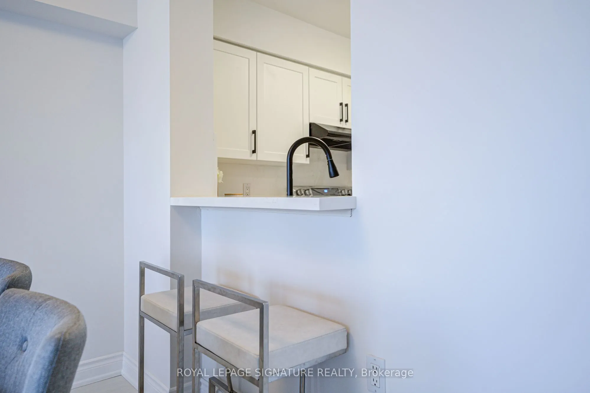 35 Finch Avenue E, #2503
