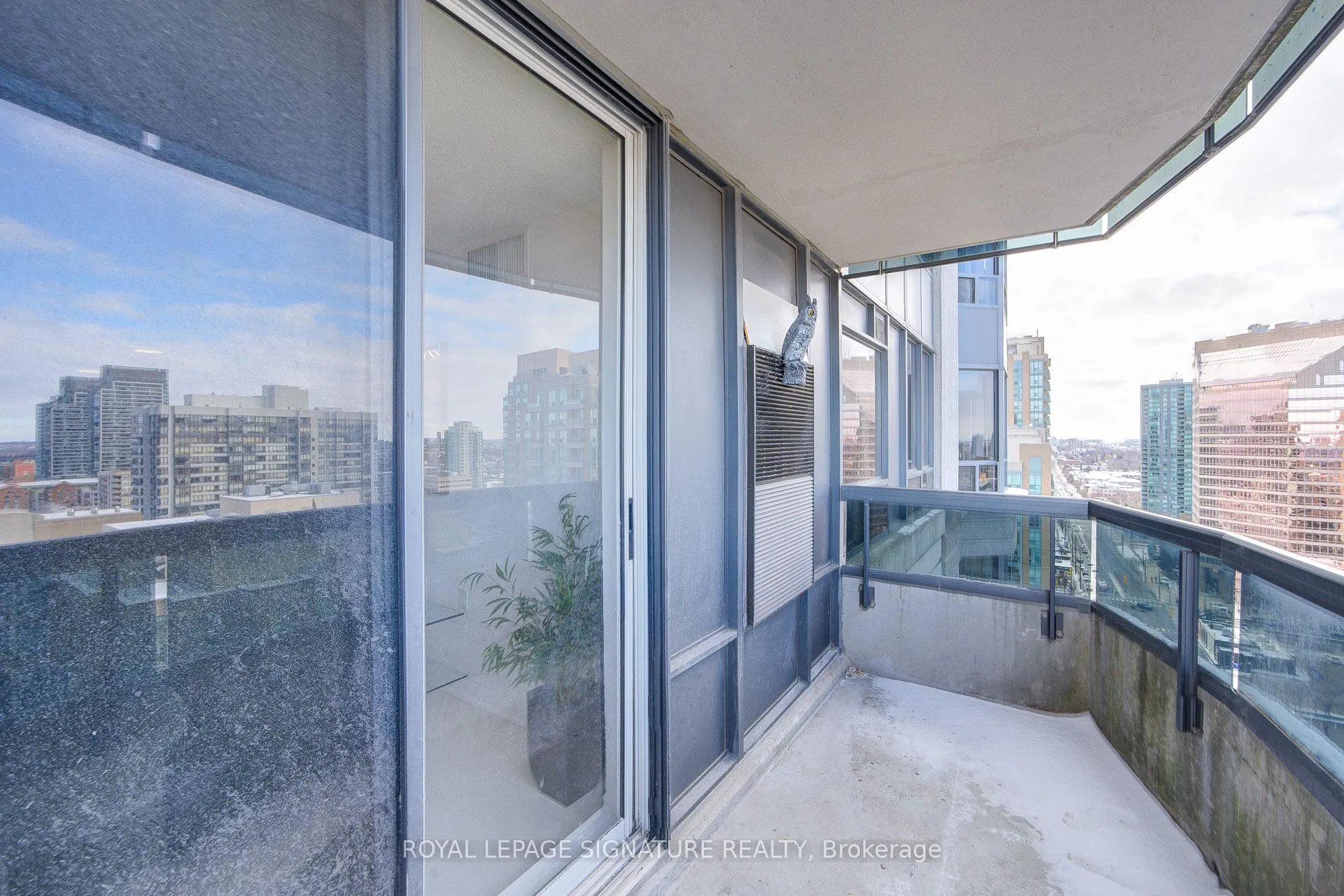 35 Finch Avenue E, #2503