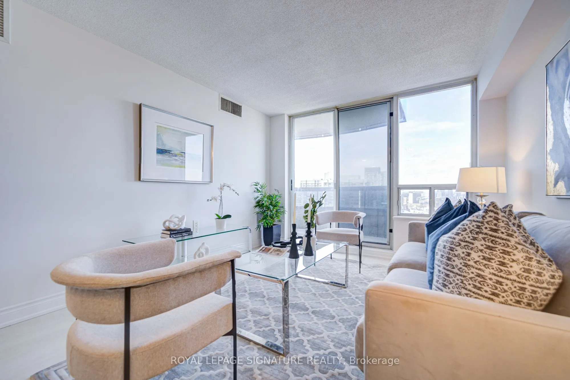 35 Finch Avenue E, #2503