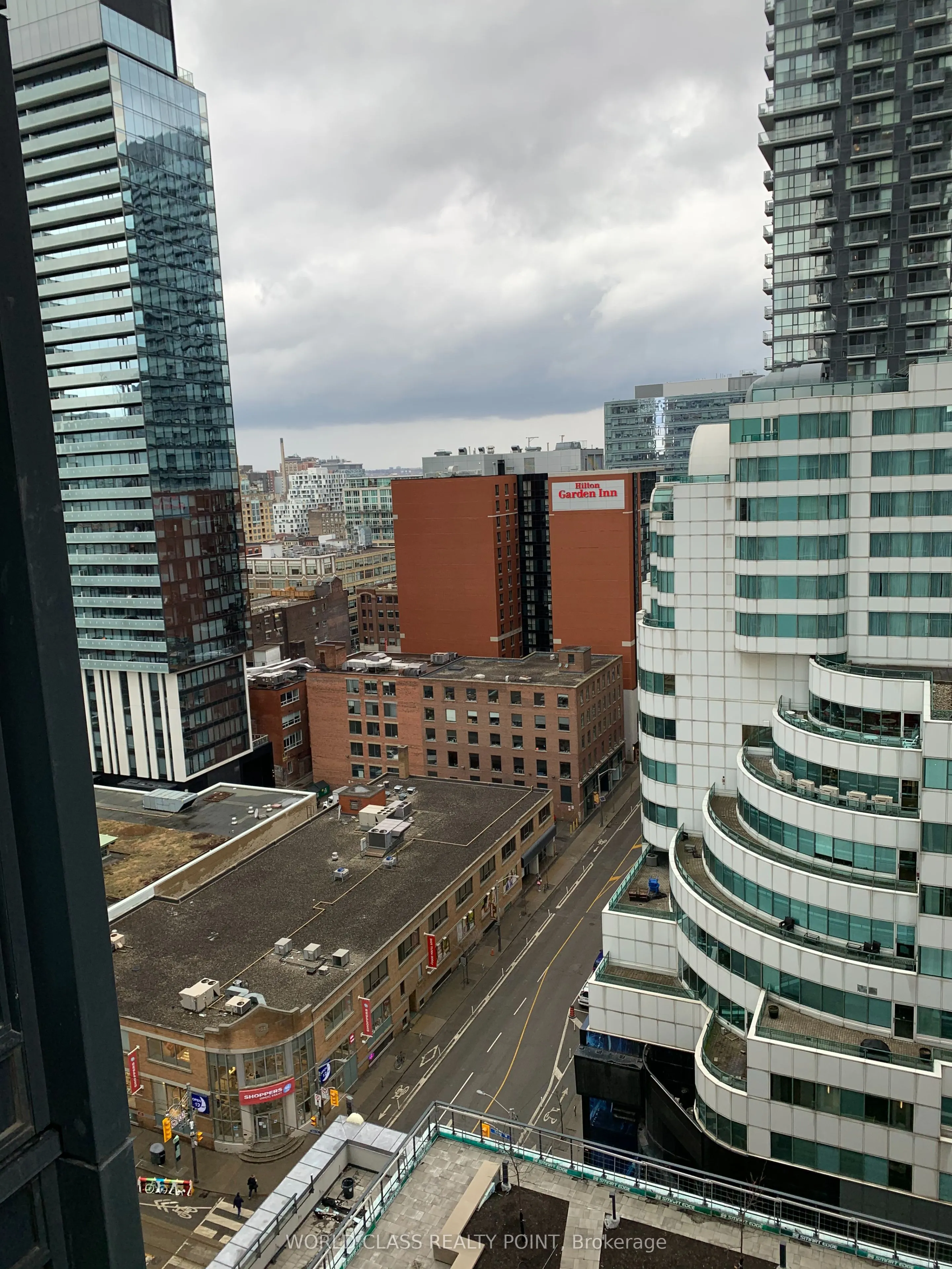115 Blue Jays Way, #1912